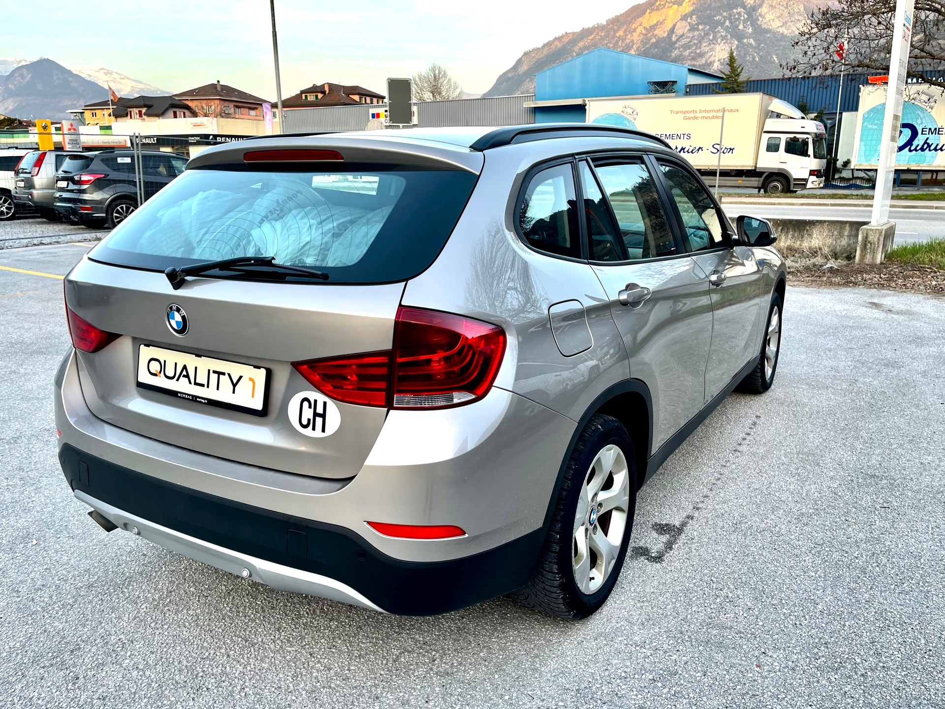 BMW X1 xDrive 18d Sport Line Steptronic-image-19