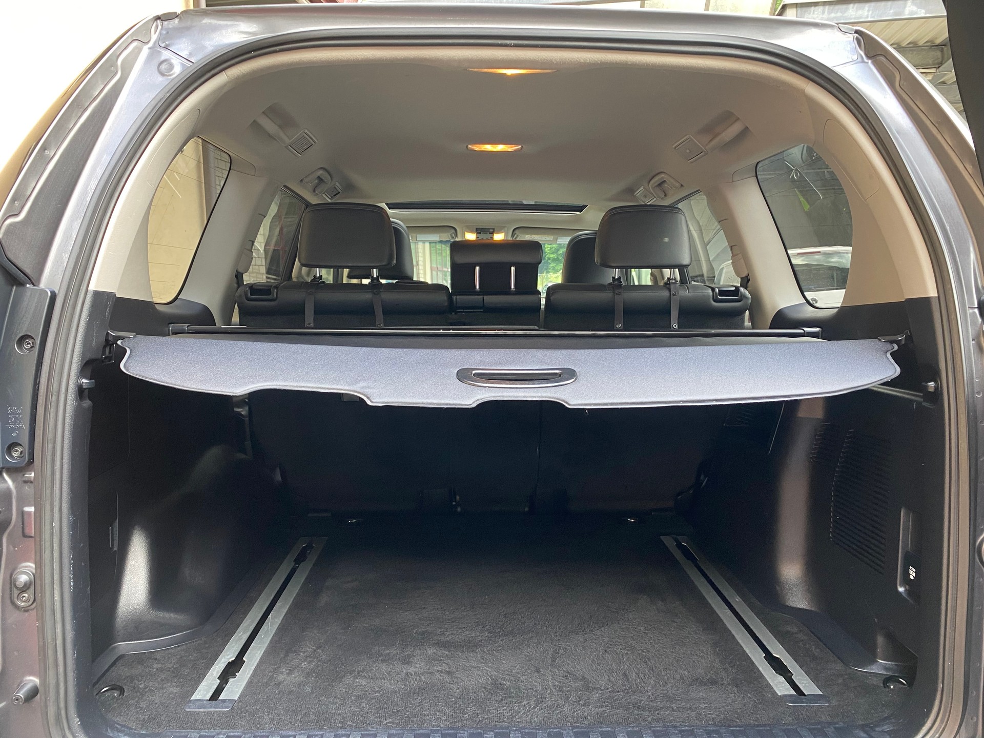 TOYOTA Land Cruiser 2.8TD Style Automatic-image-10