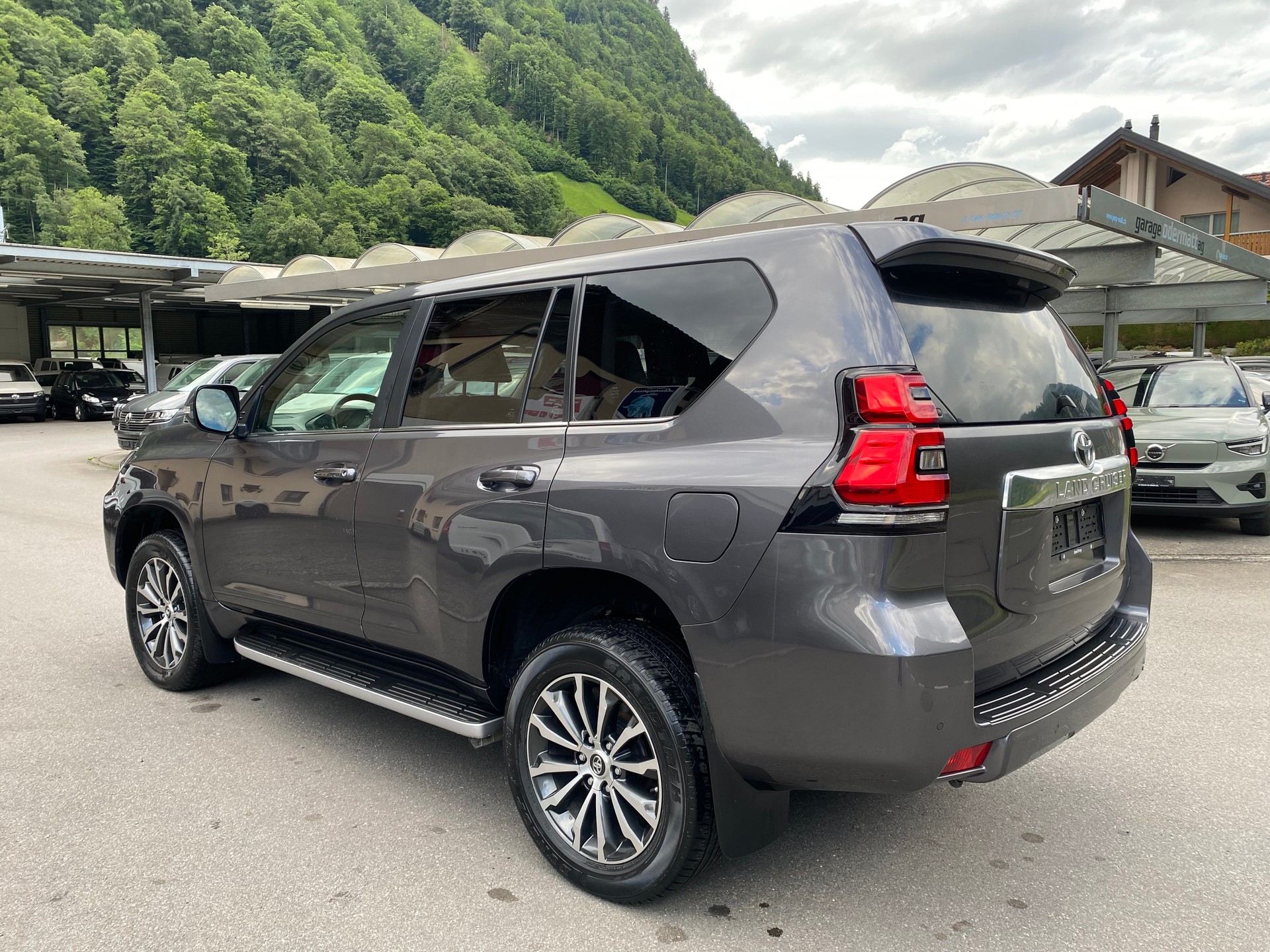 TOYOTA Land Cruiser 2.8TD Style Automatic-image-13