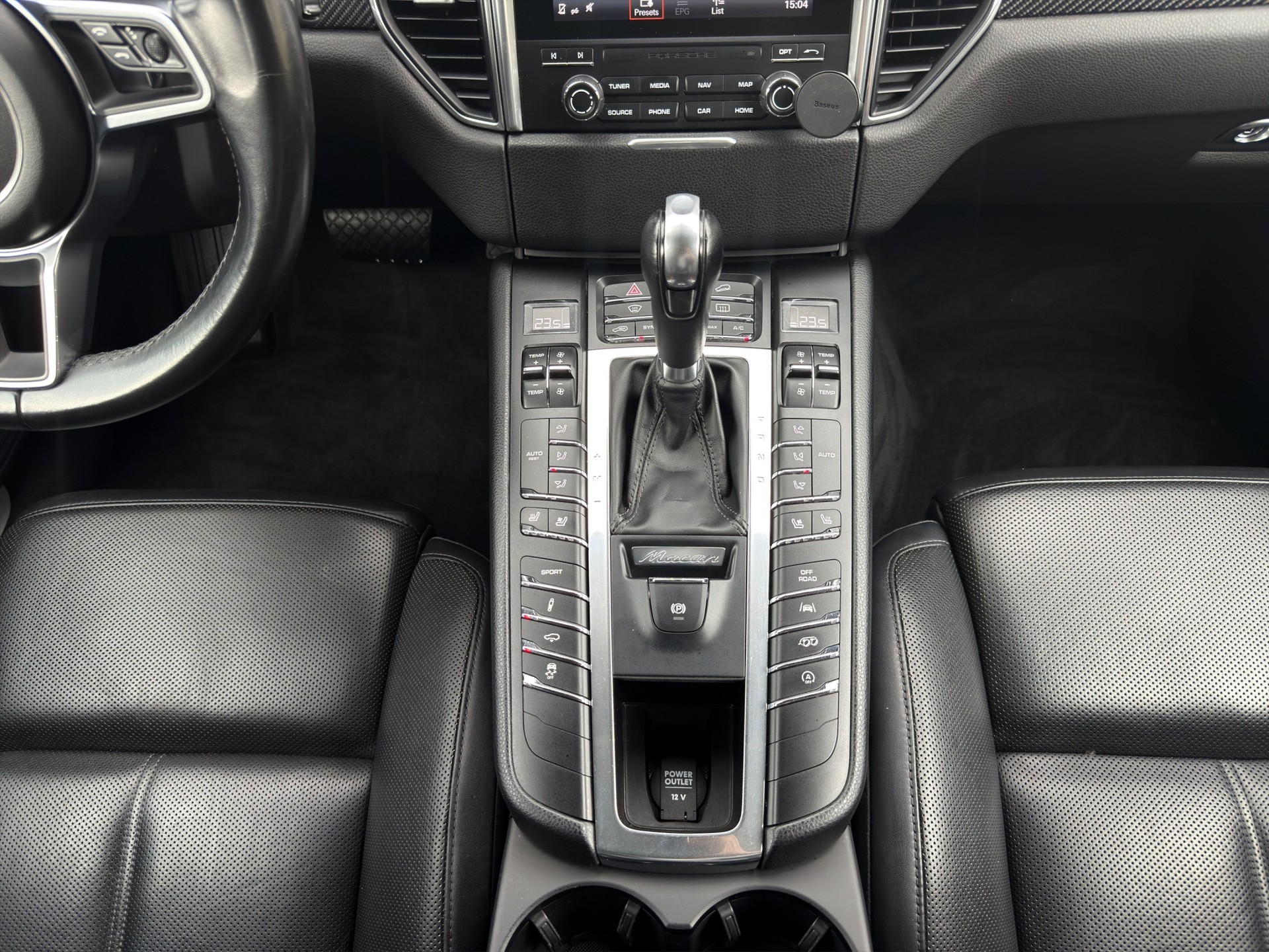 PORSCHE Macan S Diesel PDK-image-15