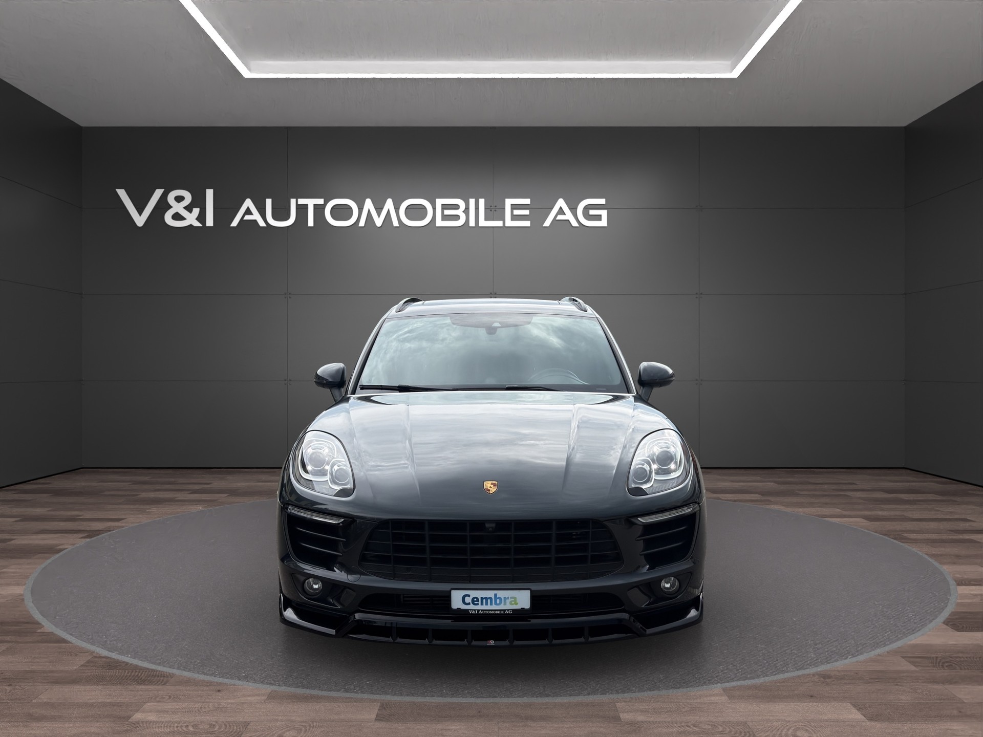 PORSCHE Macan S Diesel PDK-showroom-element-2