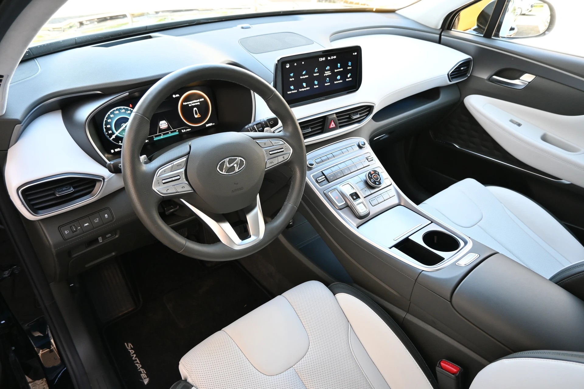 HYUNDAI Santa Fe 2.2 CRDI Vertex 4WD Automatic + 7-Plätzer + Werksgarantie 02.2027-image-9