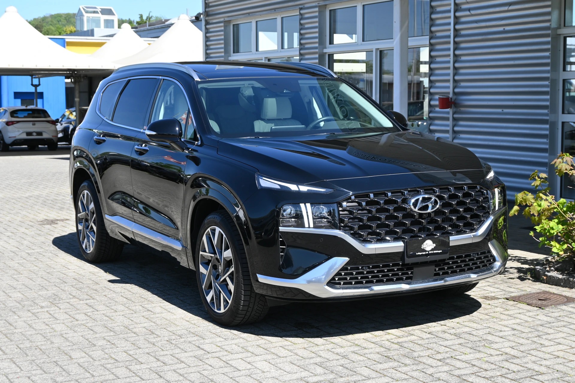 HYUNDAI Santa Fe 2.2 CRDI Vertex 4WD Automatic + 7-Plätzer + Werksgarantie 02.2027