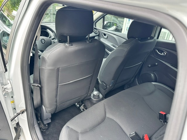 RENAULT Clio Grandtour 1.5 dCi Swiss Edition EDC-image-11