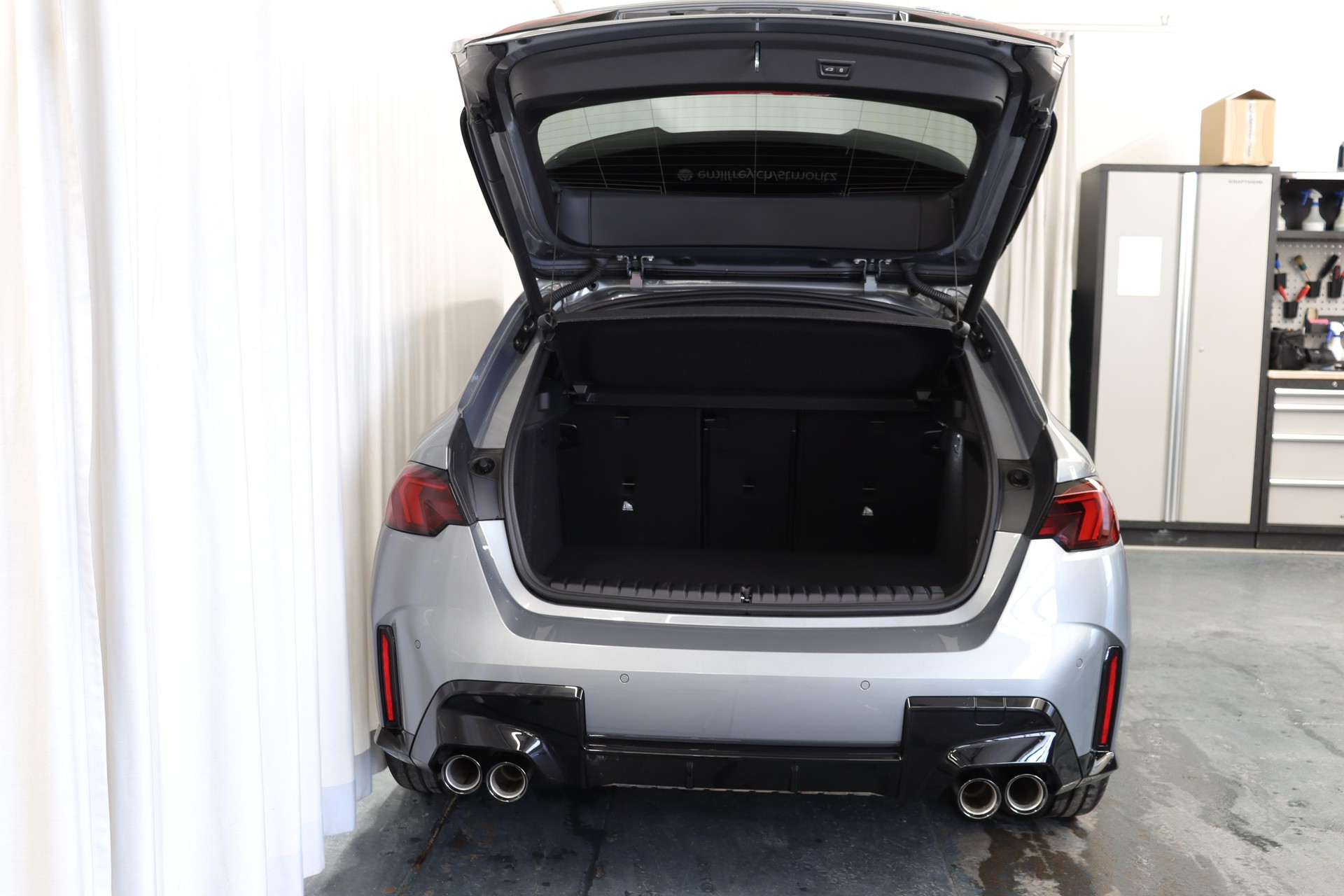 BMW M135i xDrive-image-10