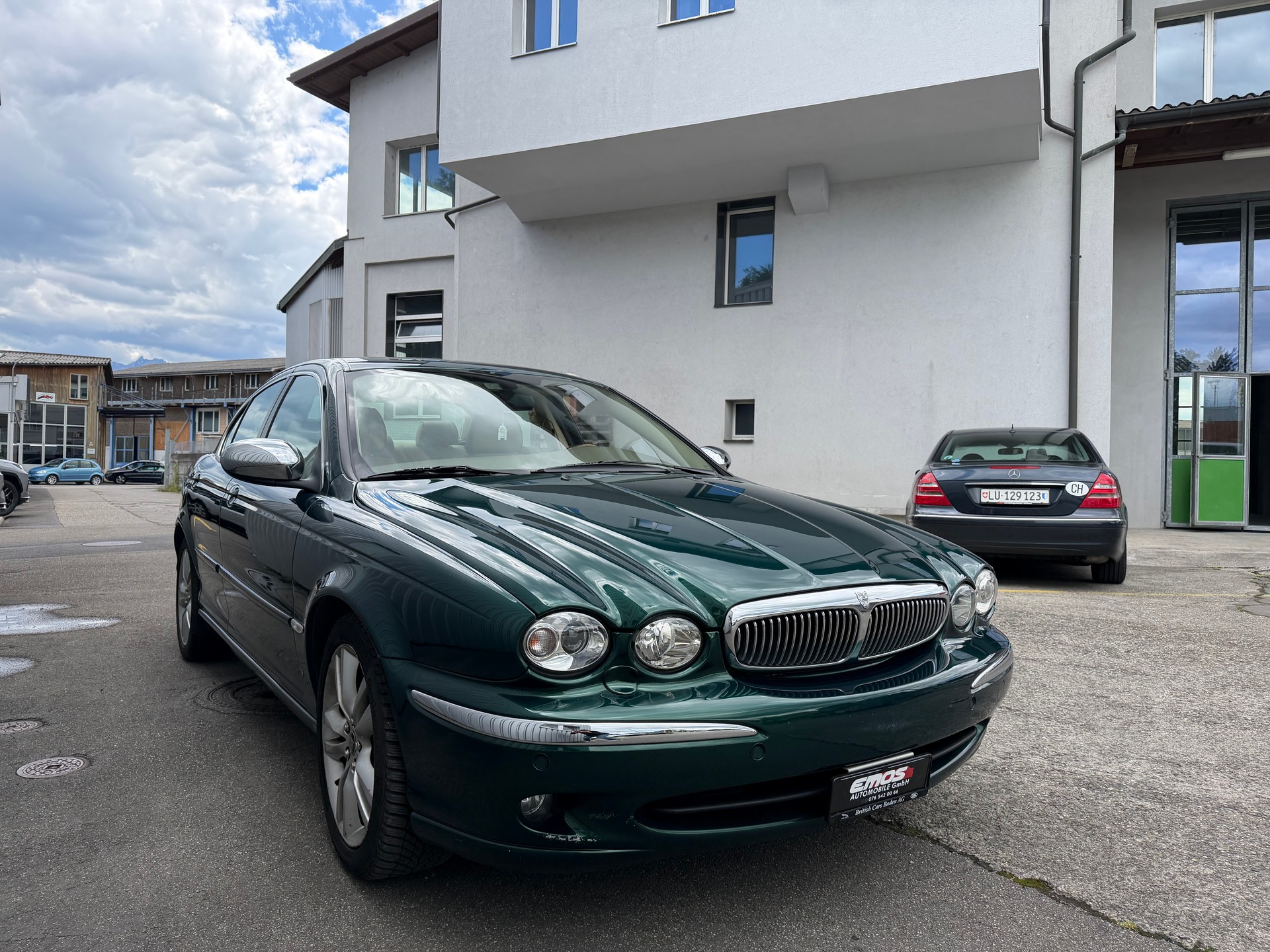 JAGUAR X-Type 3.0 V6 Traction4 Sovereign Anniv. Pack Aut.-image-2