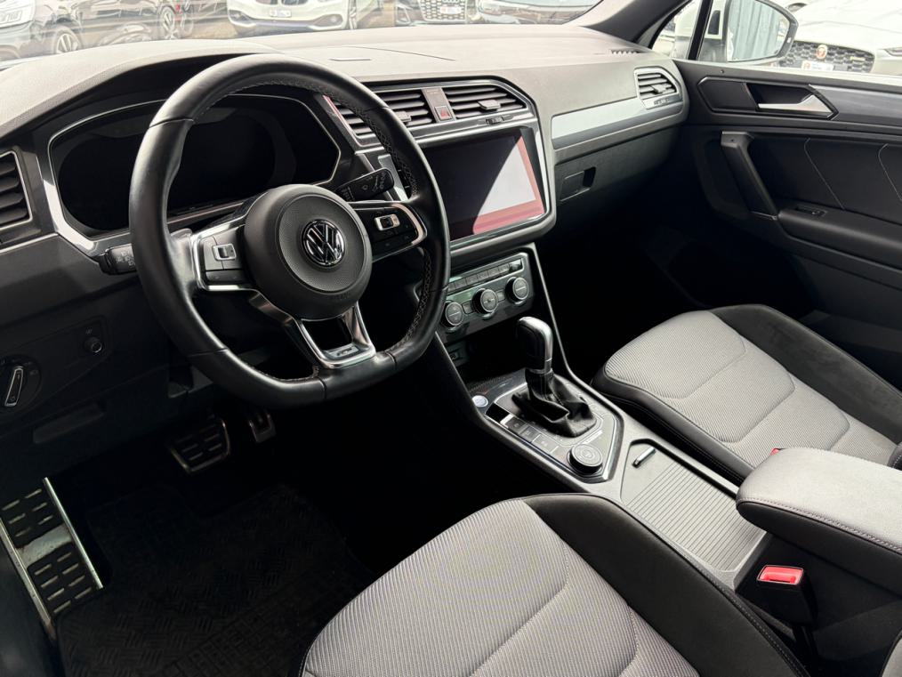 VW Tiguan 2.0 TSi R-Line 4Motion-image-4