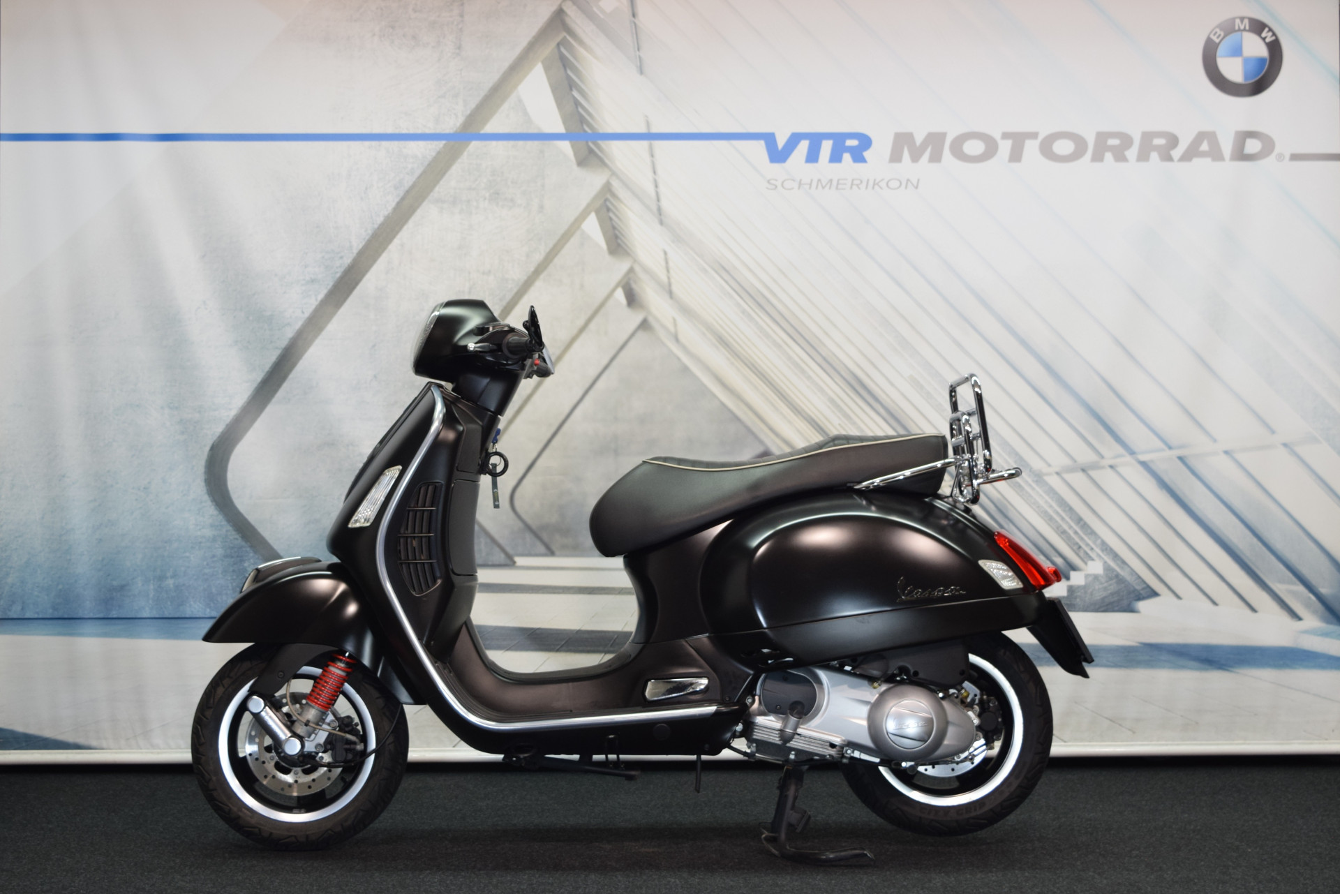 PIAGGIO Vespa GTS 300 Super inkl. Lenkerendspiegel-image-4
