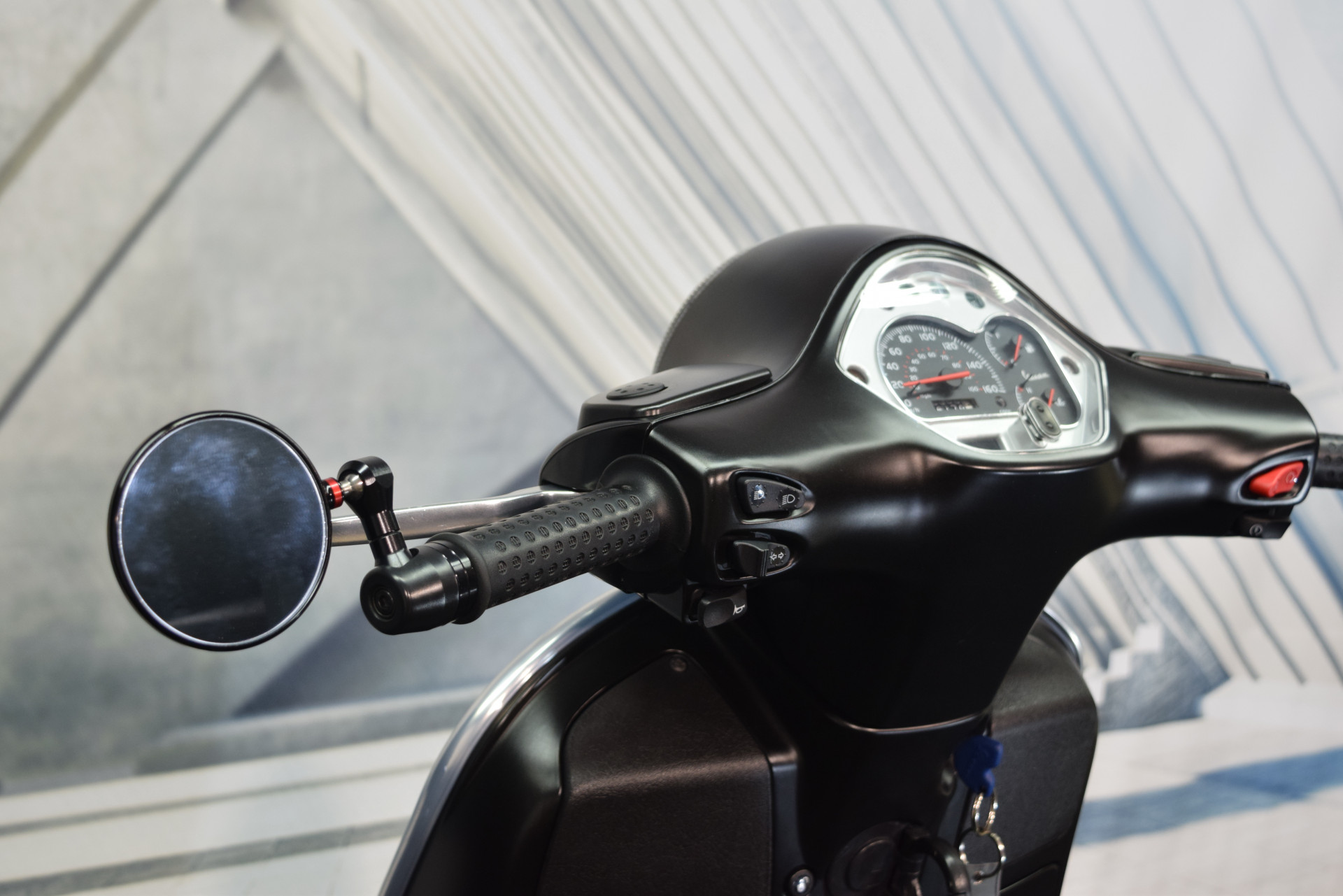 PIAGGIO Vespa GTS 300 Super inkl. Lenkerendspiegel-image-6