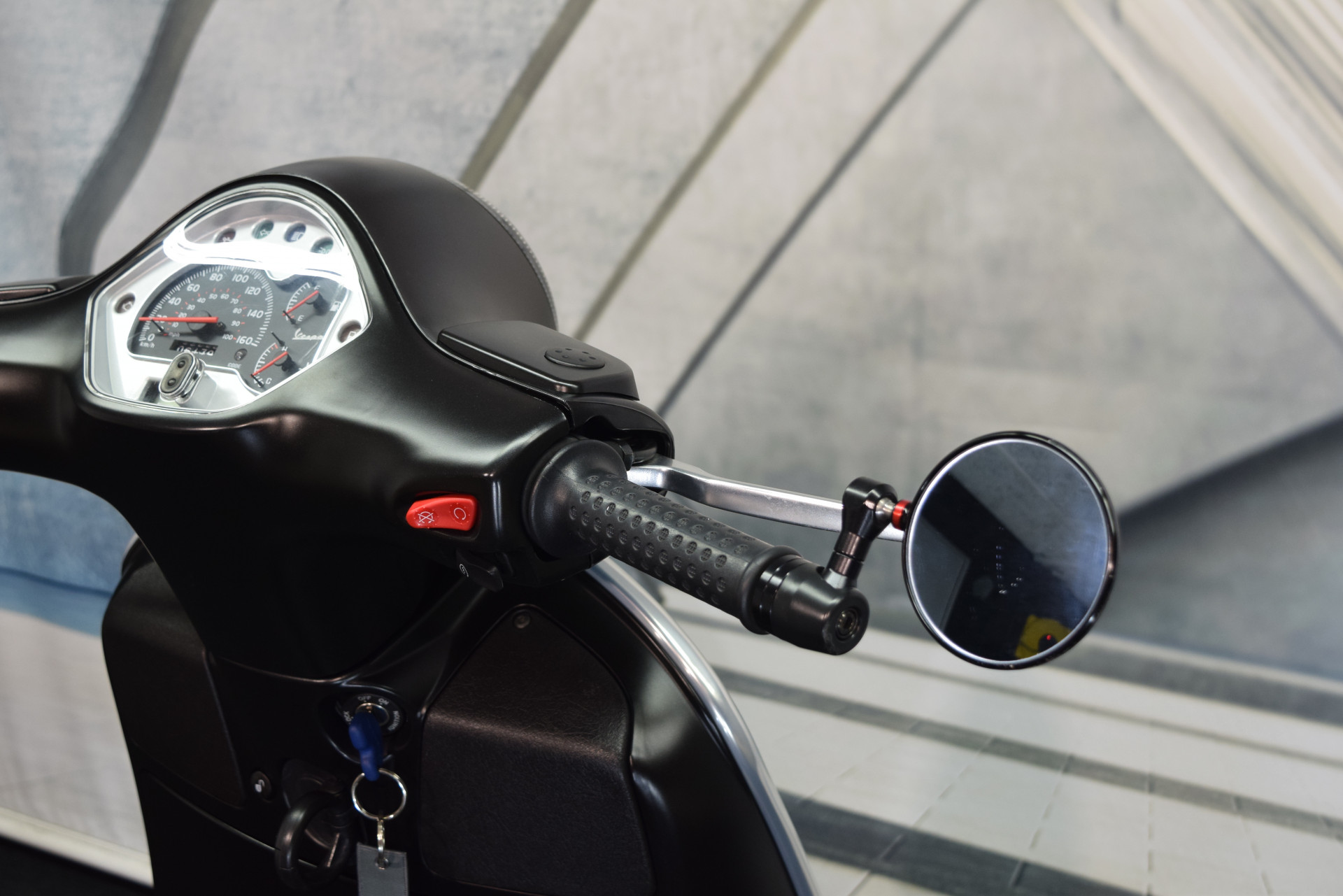 PIAGGIO Vespa GTS 300 Super inkl. Lenkerendspiegel-image-7
