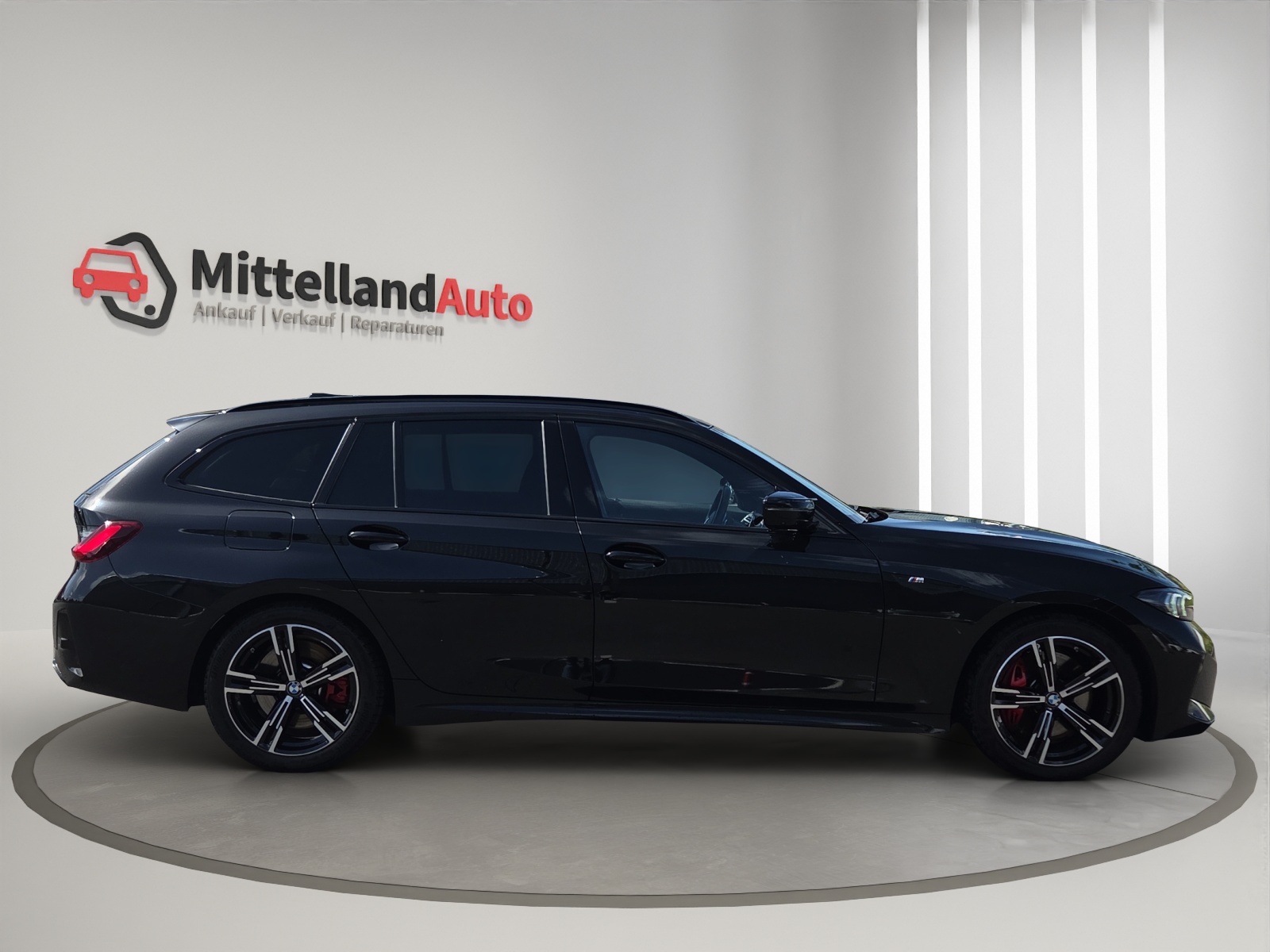 BMW M340d xDrive 48V Touring Steptronic M Sport Pro-showroom-element-3