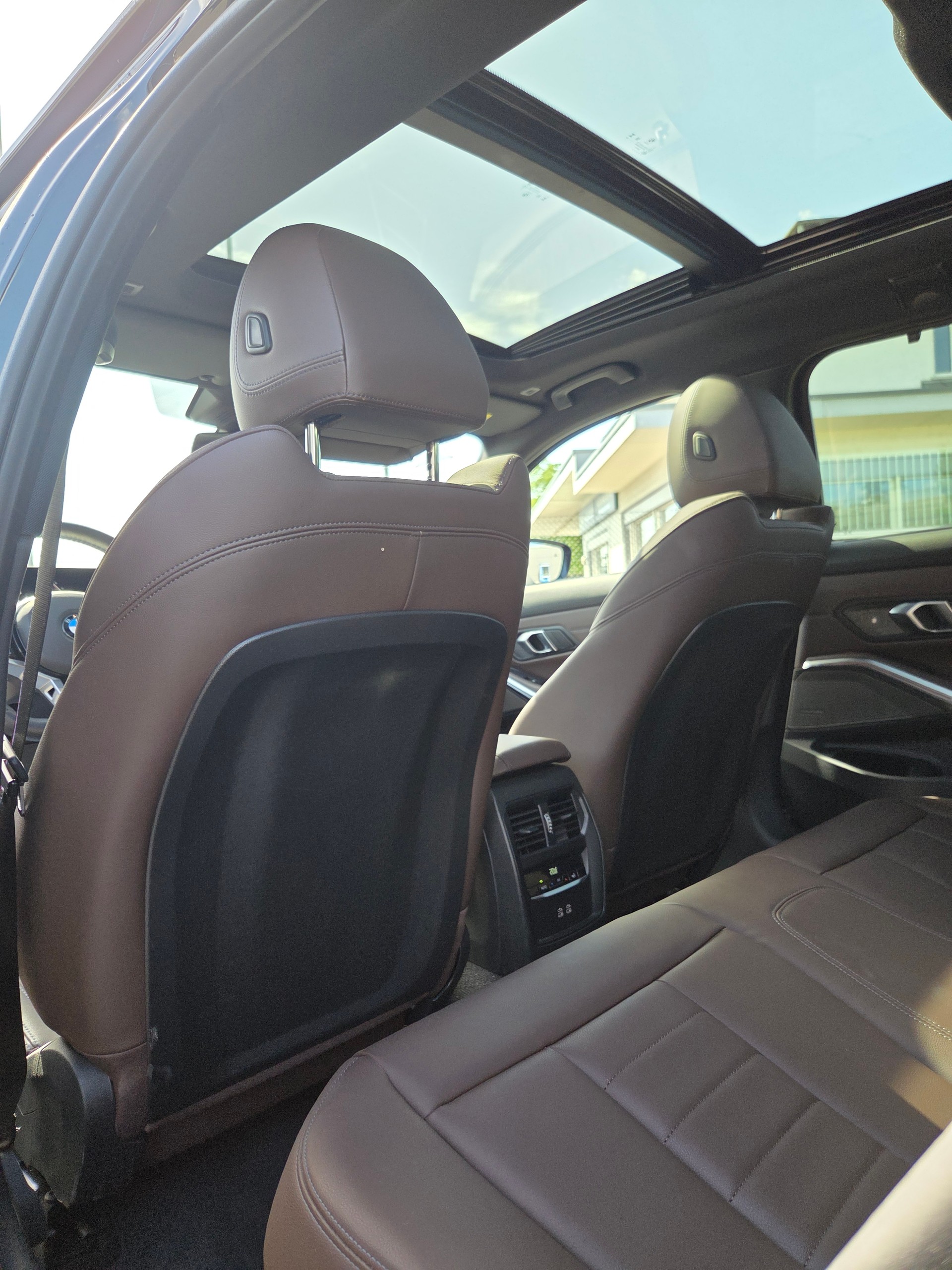 BMW M340d xDrive 48V Touring Steptronic M Sport Pro-image-8