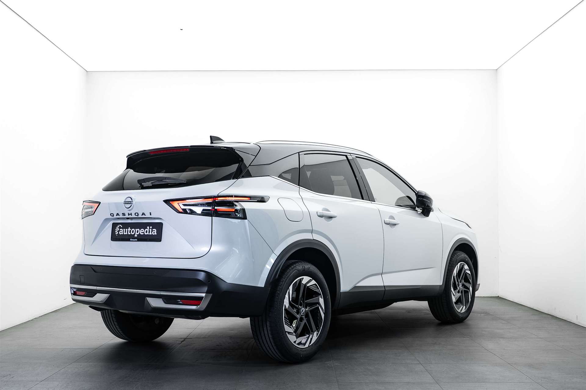 NISSAN Qashqai 1.3 DIG-T MHEV N-Connecta Xtronic-Automat-image-2