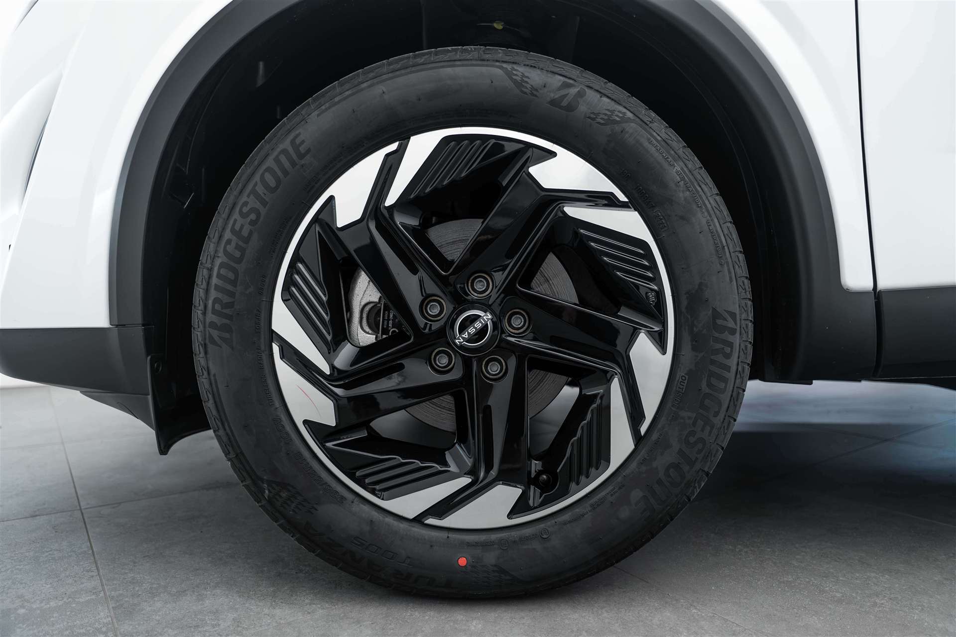 NISSAN Qashqai 1.3 DIG-T MHEV N-Connecta Xtronic-Automat-image-4