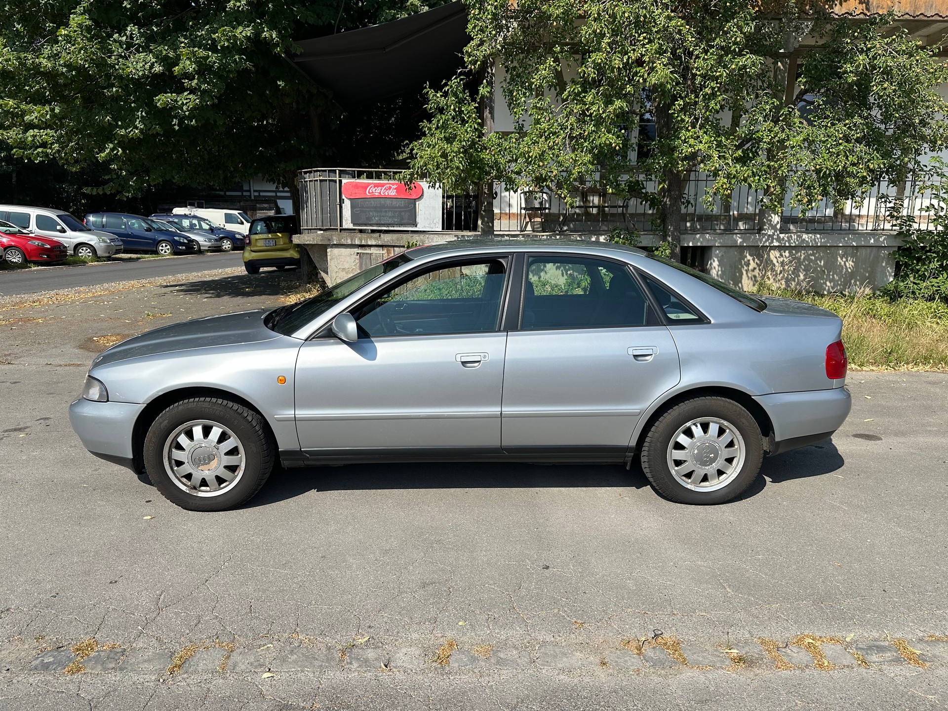 AUDI A4 2.4 Ambition FIXPREIS (BETRIEBSFERIEN bis 09.08.26)