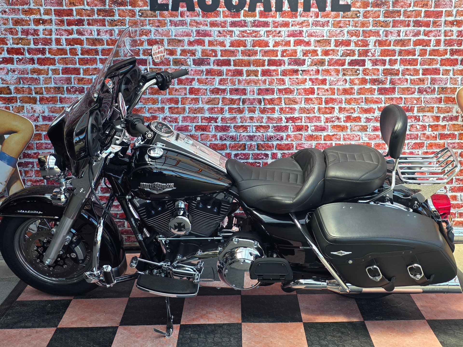 HARLEY-DAVIDSON FLHRC Road King Classic 103 ABS-image-3