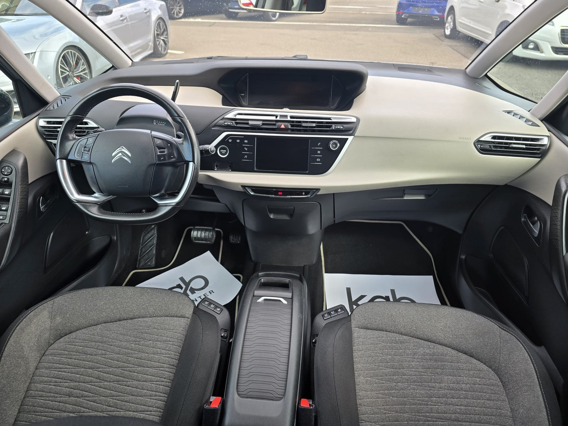 CITROEN Grand C4 Spacetourer 2.0 BlueHDi Feel Edition EAT8-image-8