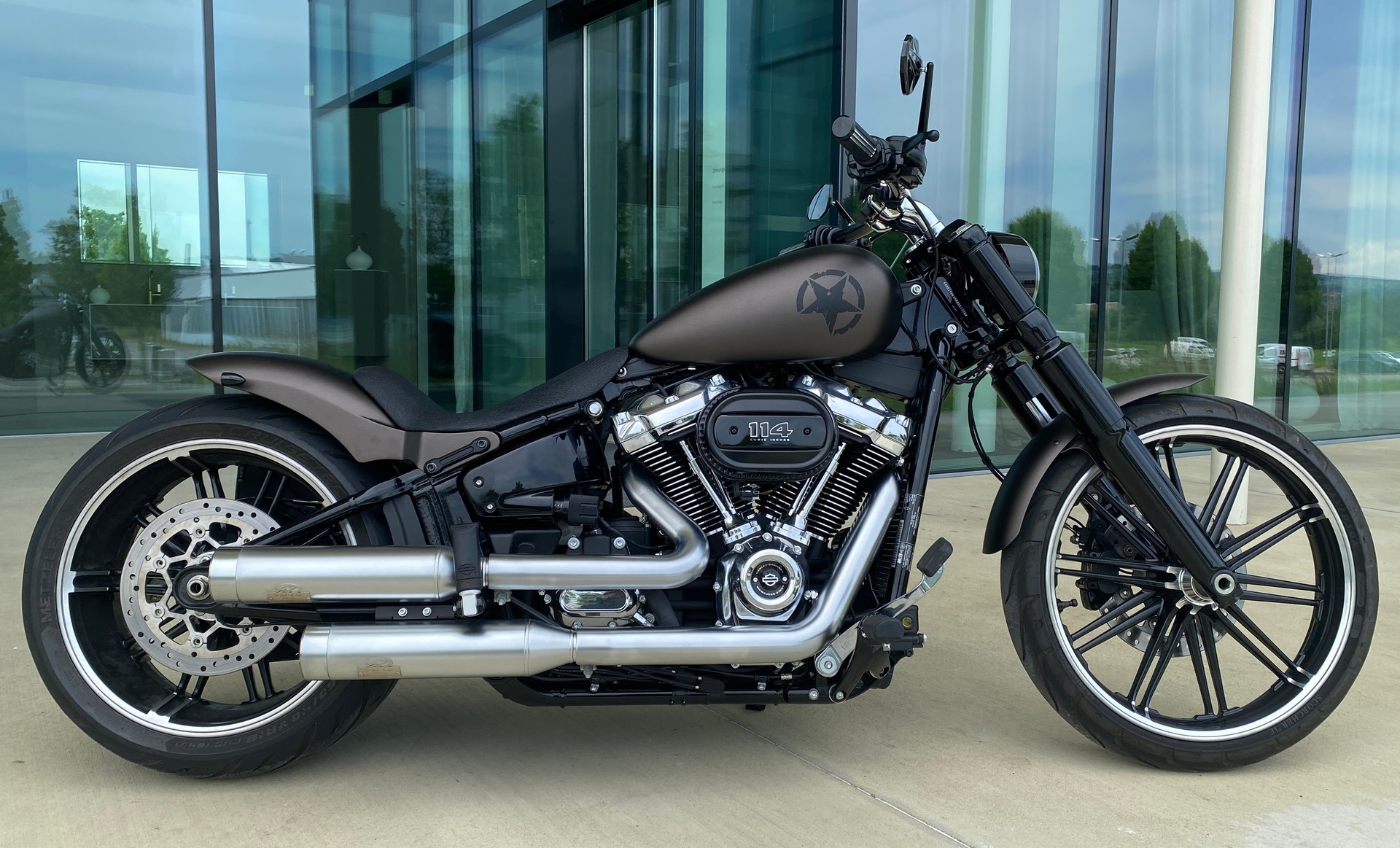 HARLEY-DAVIDSON FXBRS Breakout 114-image-3
