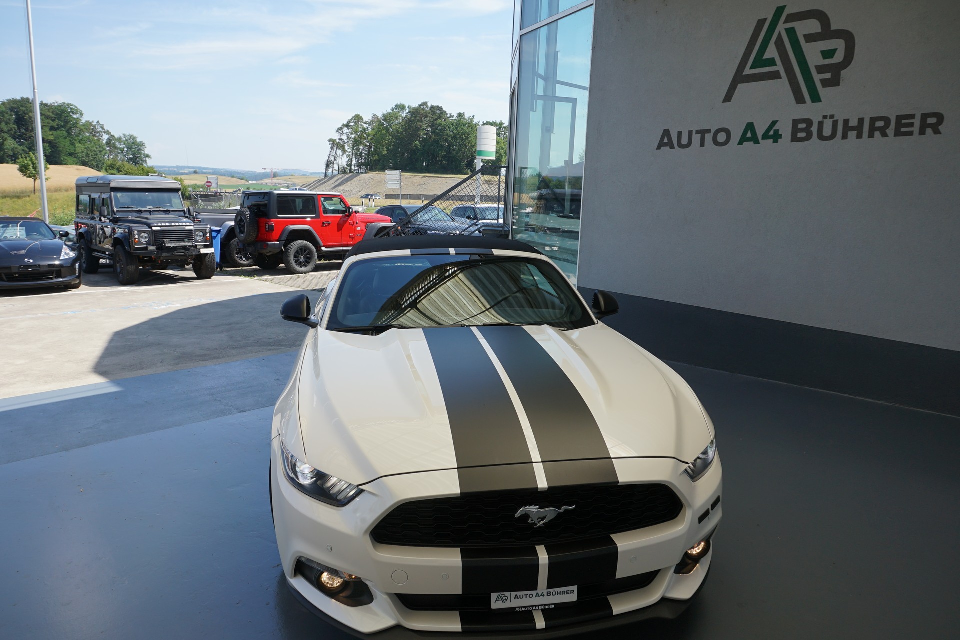 FORD Mustang Convertible 2.3 T Automat 317 PS-image-4