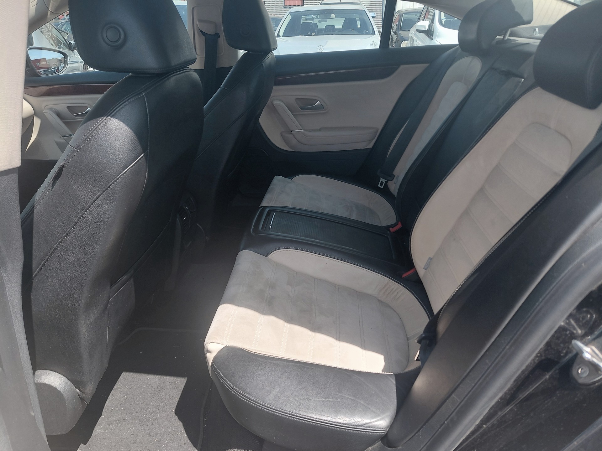VW Passat CC 1.8 TSI-image-8