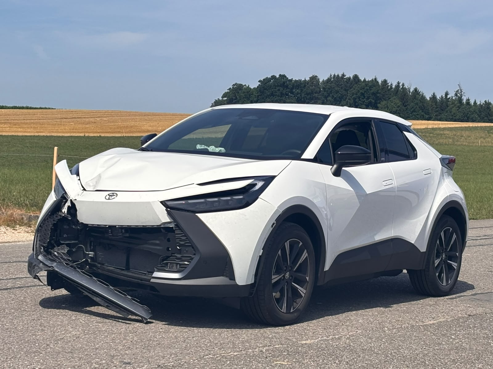 TOYOTA C-HR 2.0 PHEV CVT Swiss Edition
