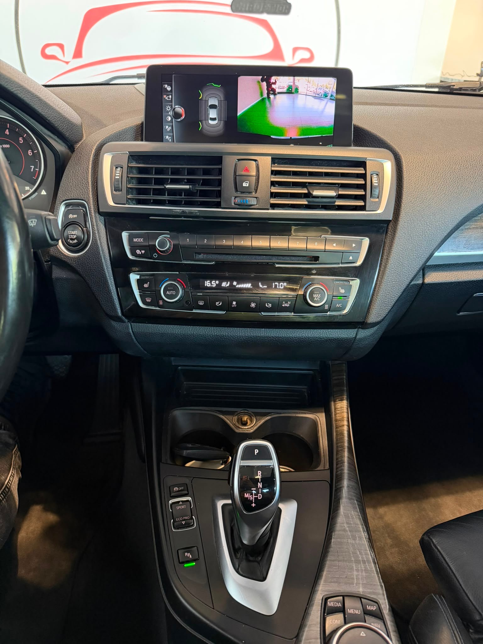 BMW M240i xDrive Steptronic-image-11