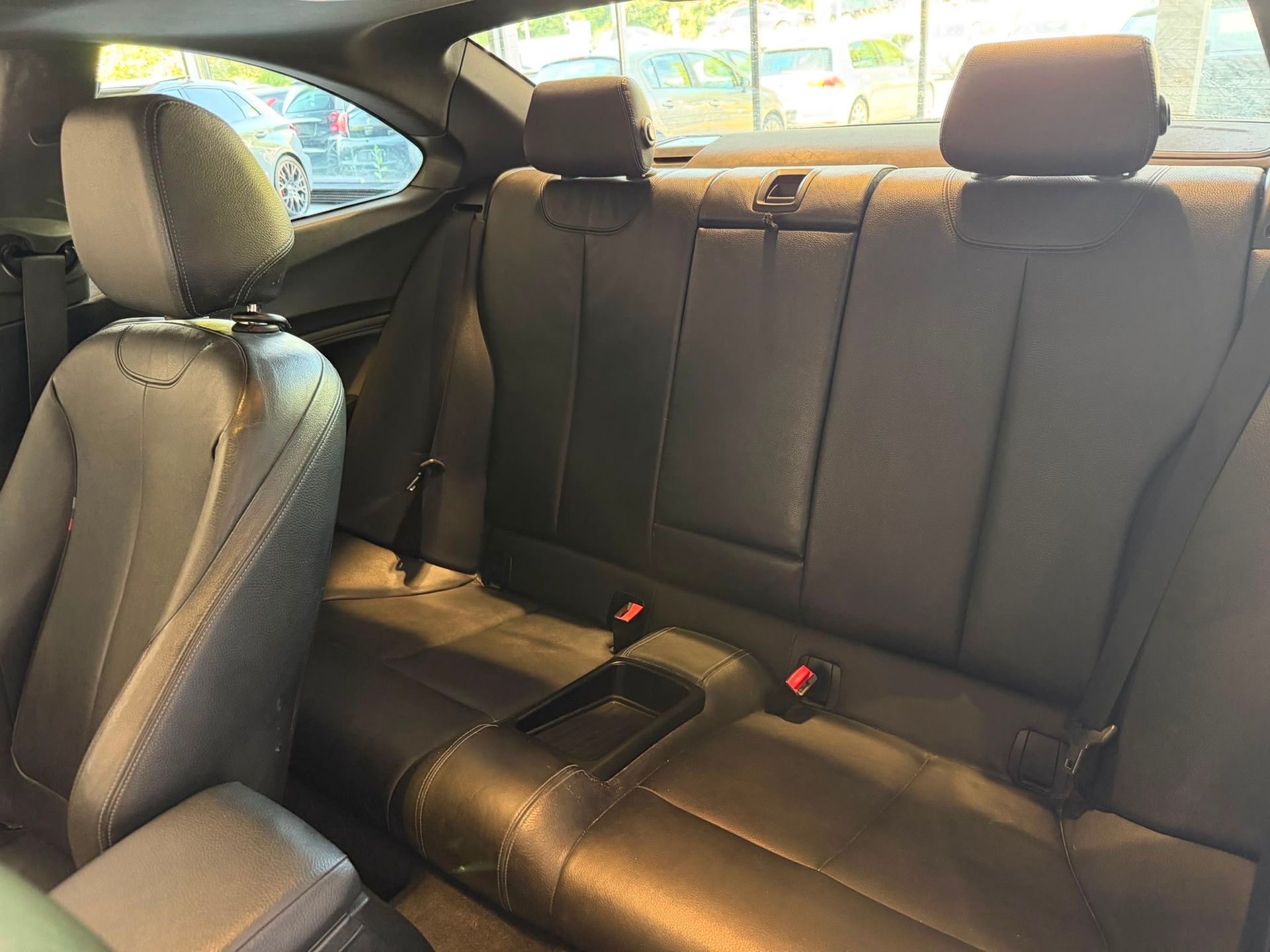 BMW M240i xDrive Steptronic-image-12