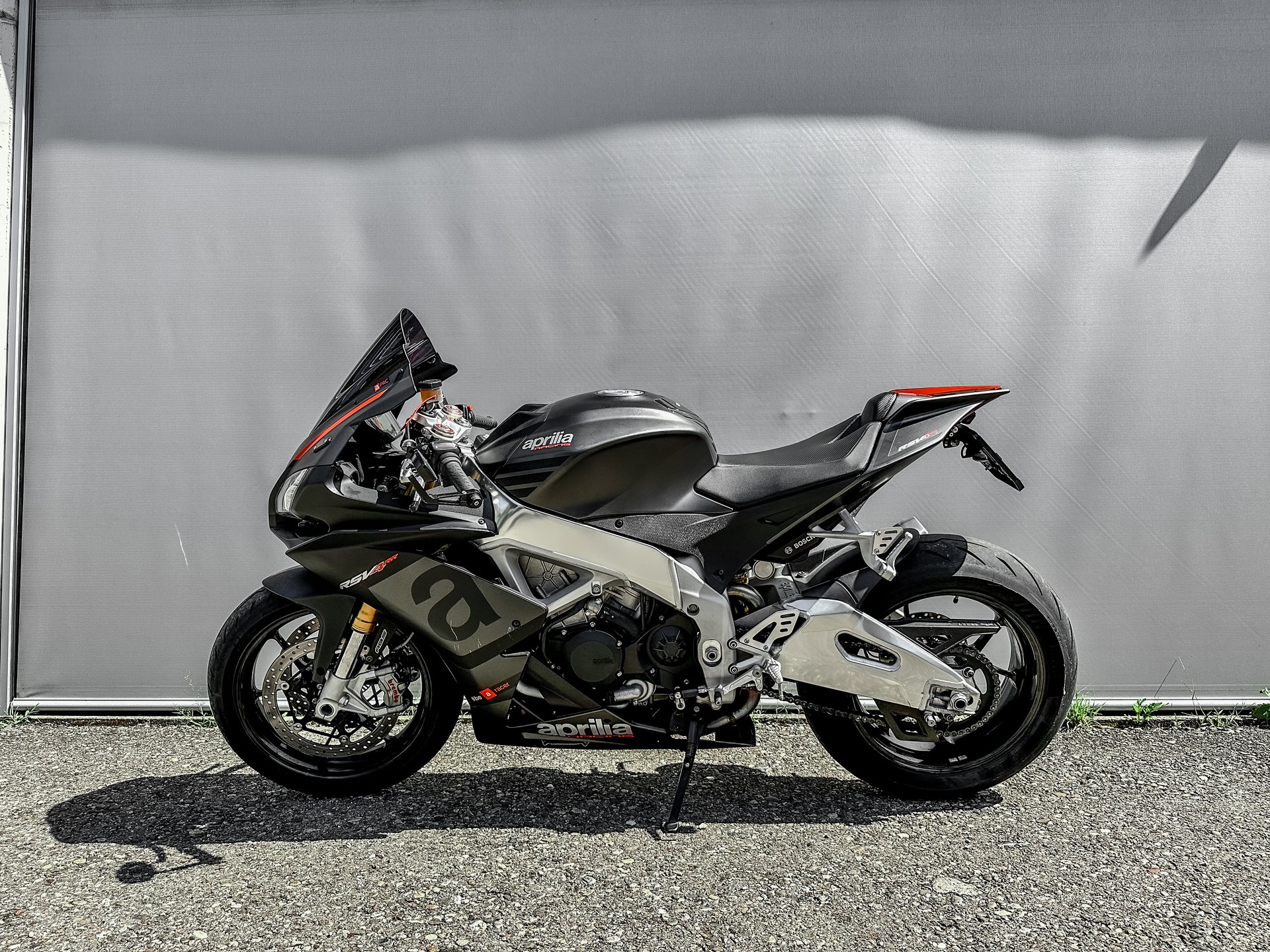 APRILIA RSV4 RR-image-1