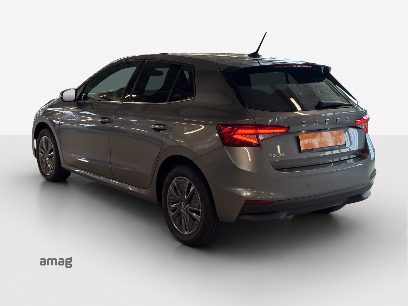 SKODA Fabia 1.0 TSI Dynamic DSG-showroom-element-2