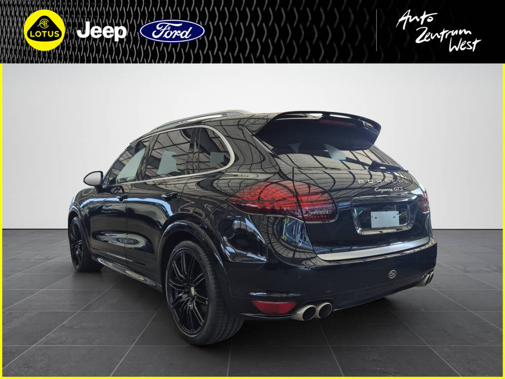 PORSCHE Cayenne 4.8 V8 GTS TipT-showroom-element-2