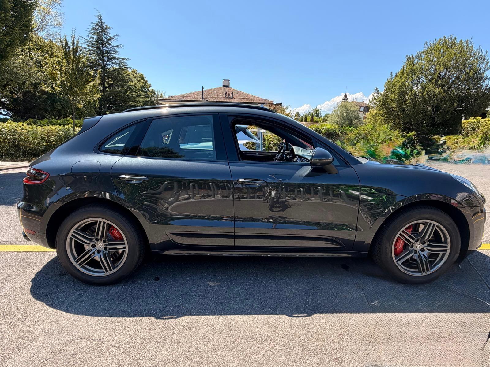 PORSCHE Macan Turbo Performance PDK-image-6