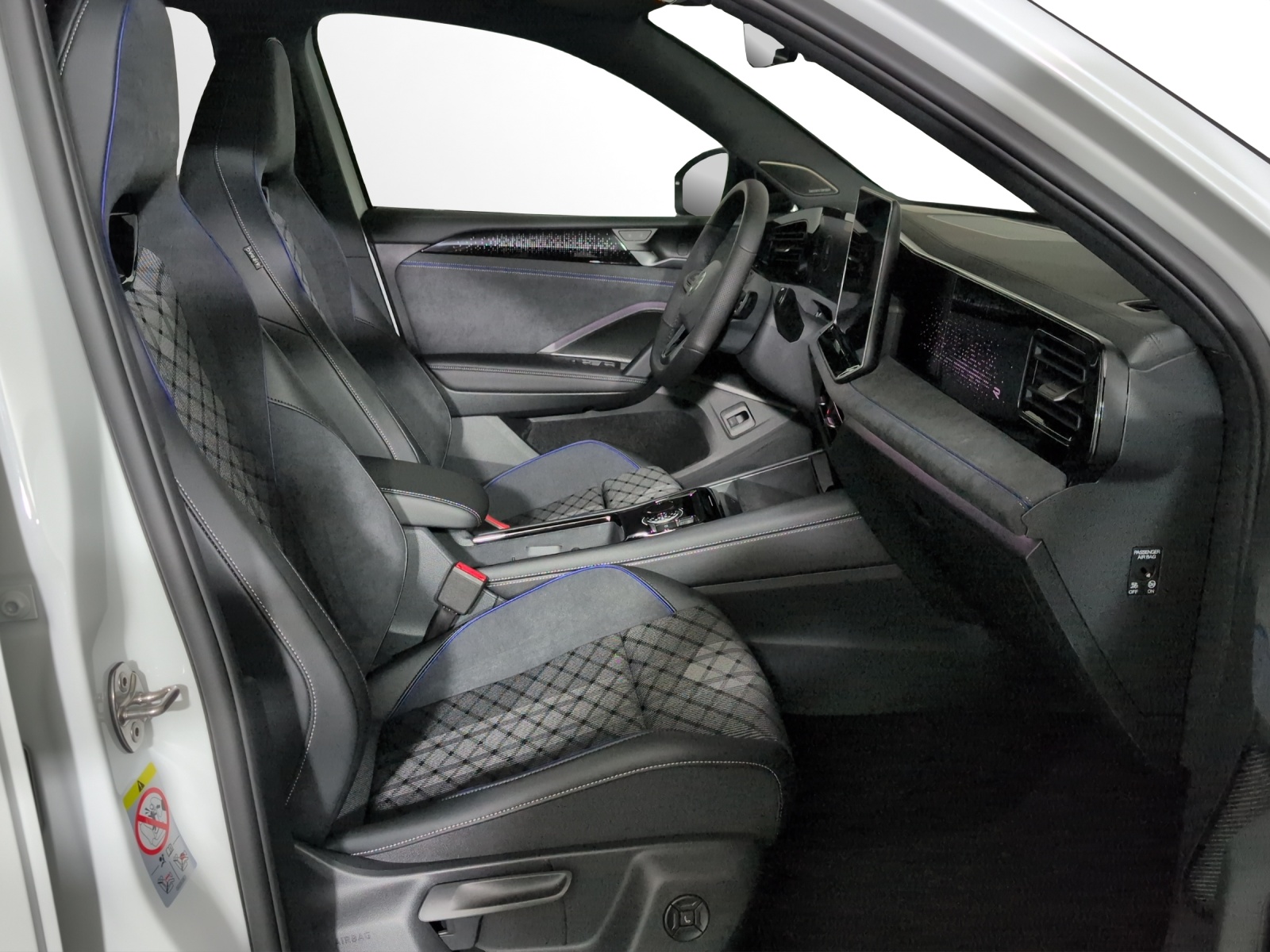 VW Tiguan 2.0 TSI DSG R-Line United 4Motion-image-6