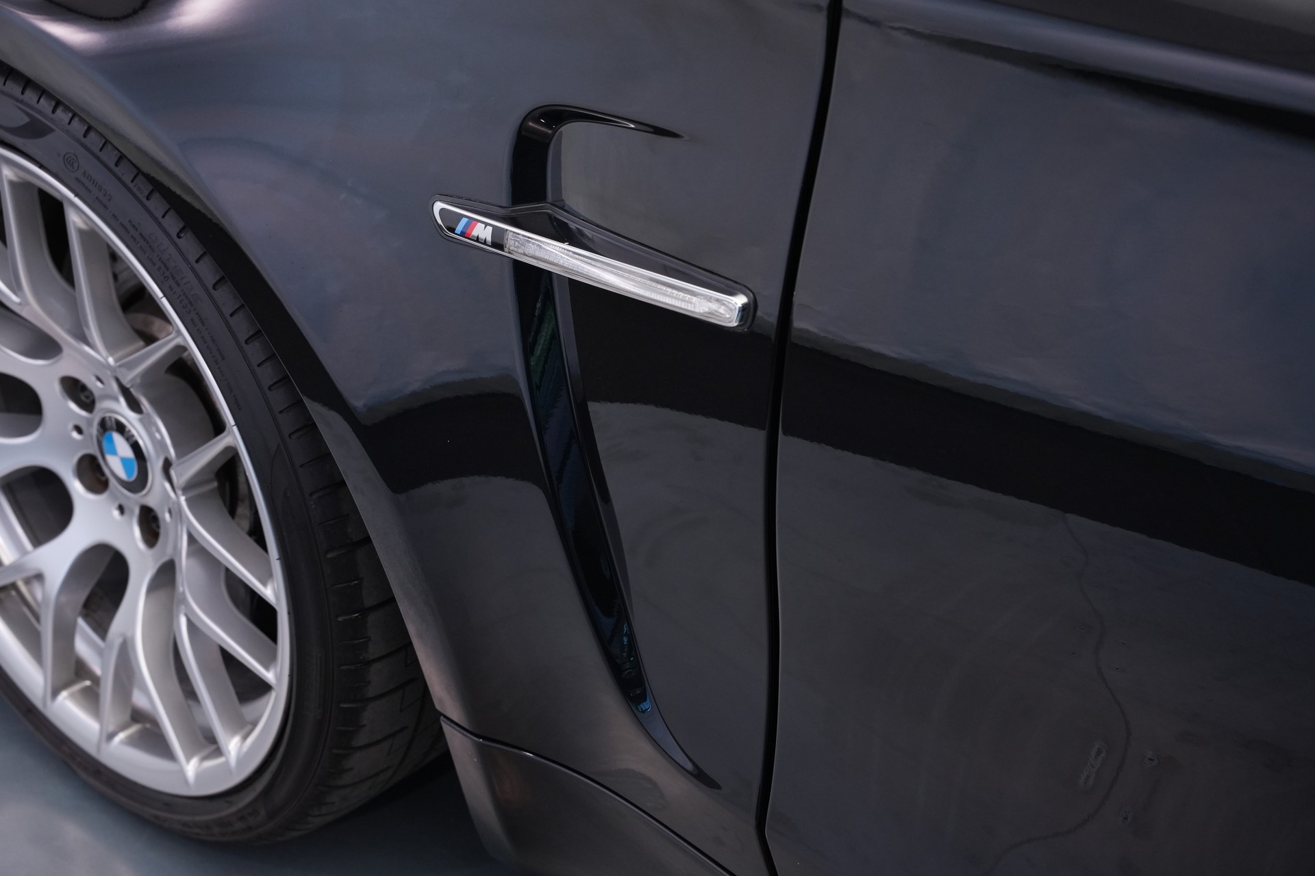 BMW 1er M Coupé *CH-Fahrzeug* *Eisenmann Abgasanlage*-image-36