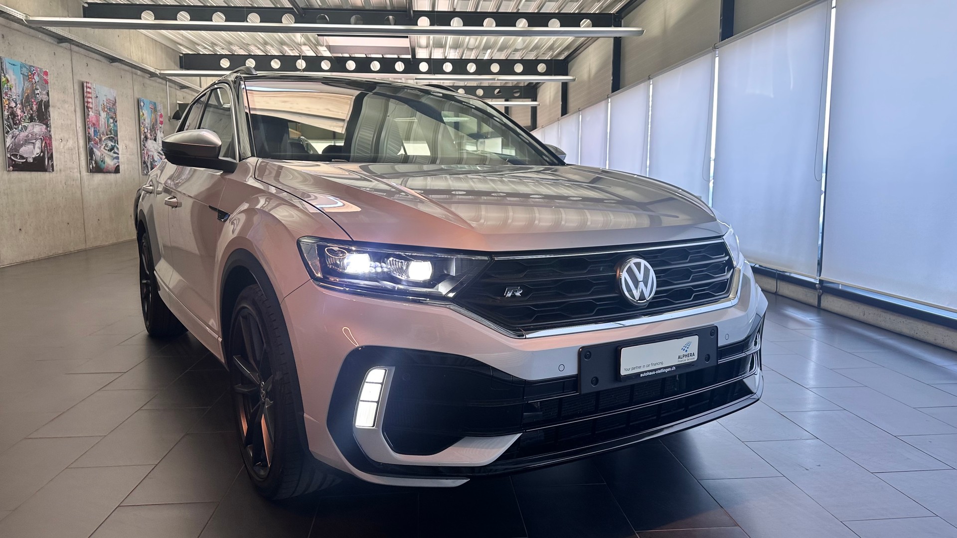 VW T-Roc 2.0 TSI R DSG 4motion-showroom-element-2