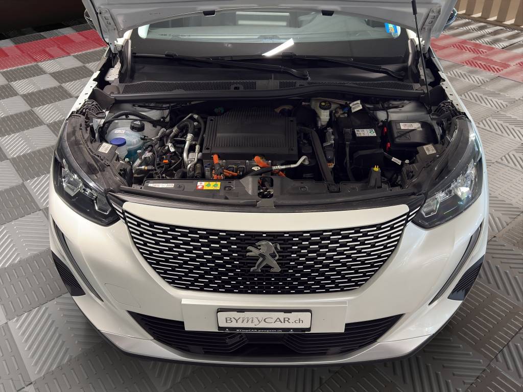 PEUGEOT 2008 e Allure Pack-image-9