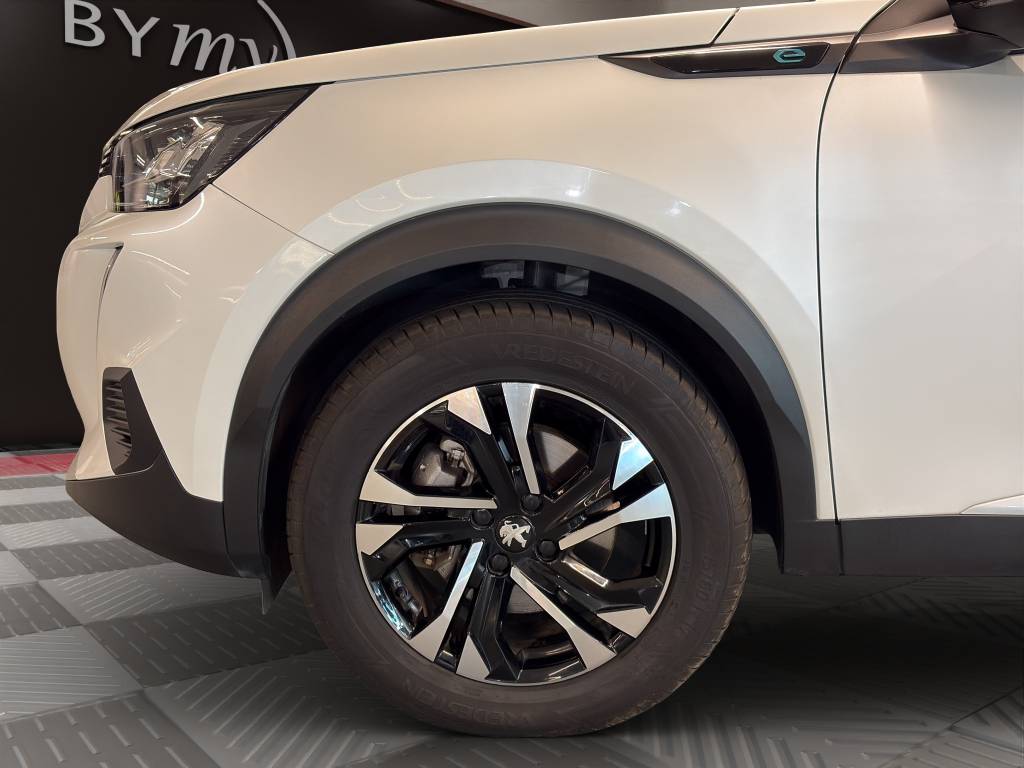 PEUGEOT 2008 e Allure Pack-image-10