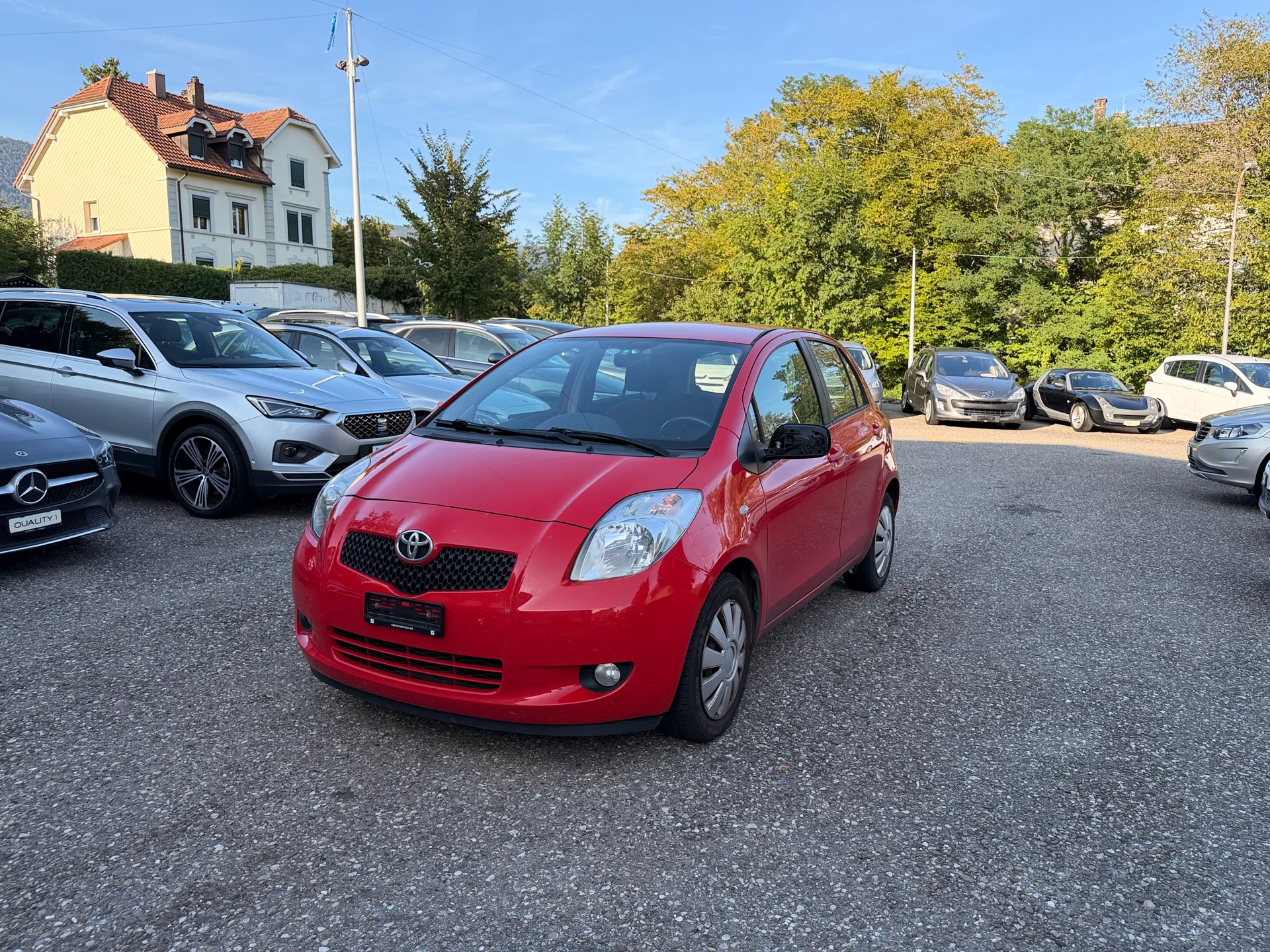TOYOTA Yaris 1.3 Linea Sol