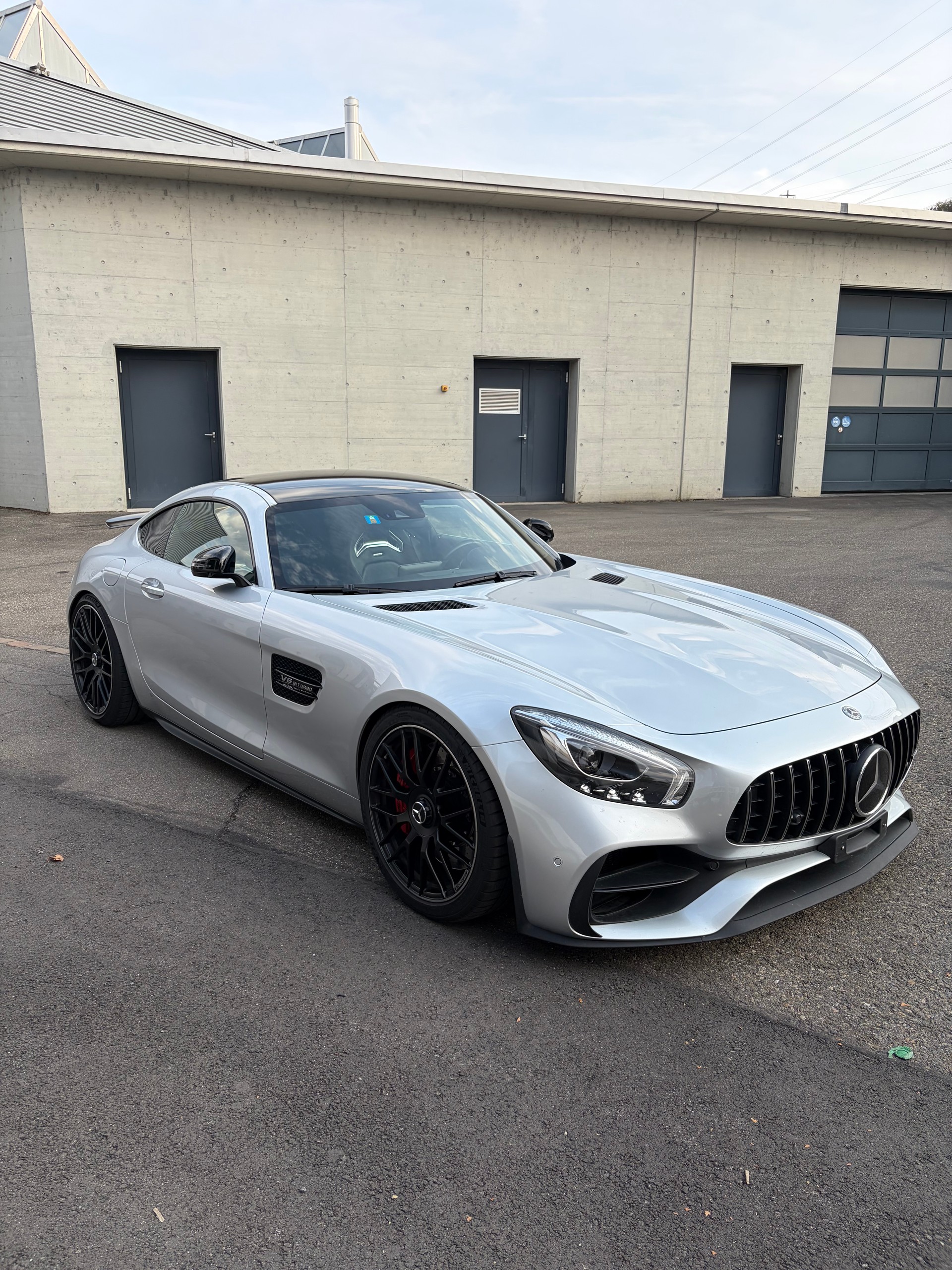 MERCEDES-BENZ AMG GT S-image-2