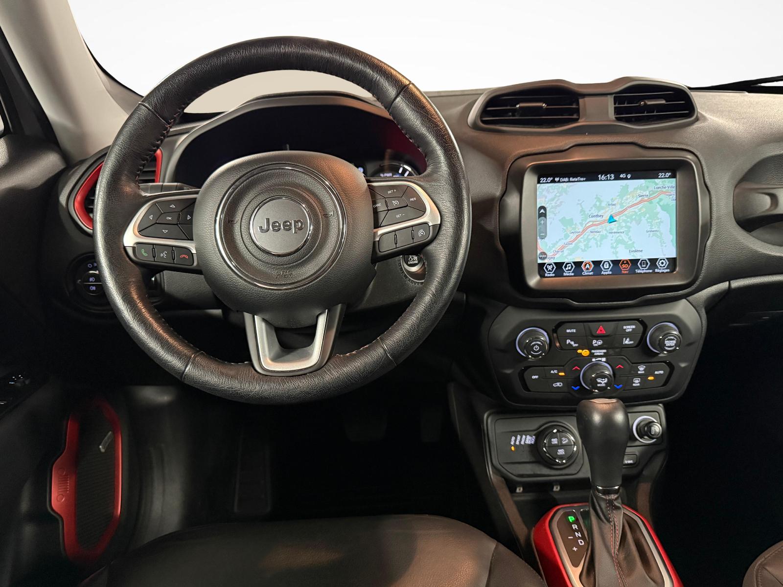 JEEP Renegade 1.3 Trailhawk 4xe-image-13