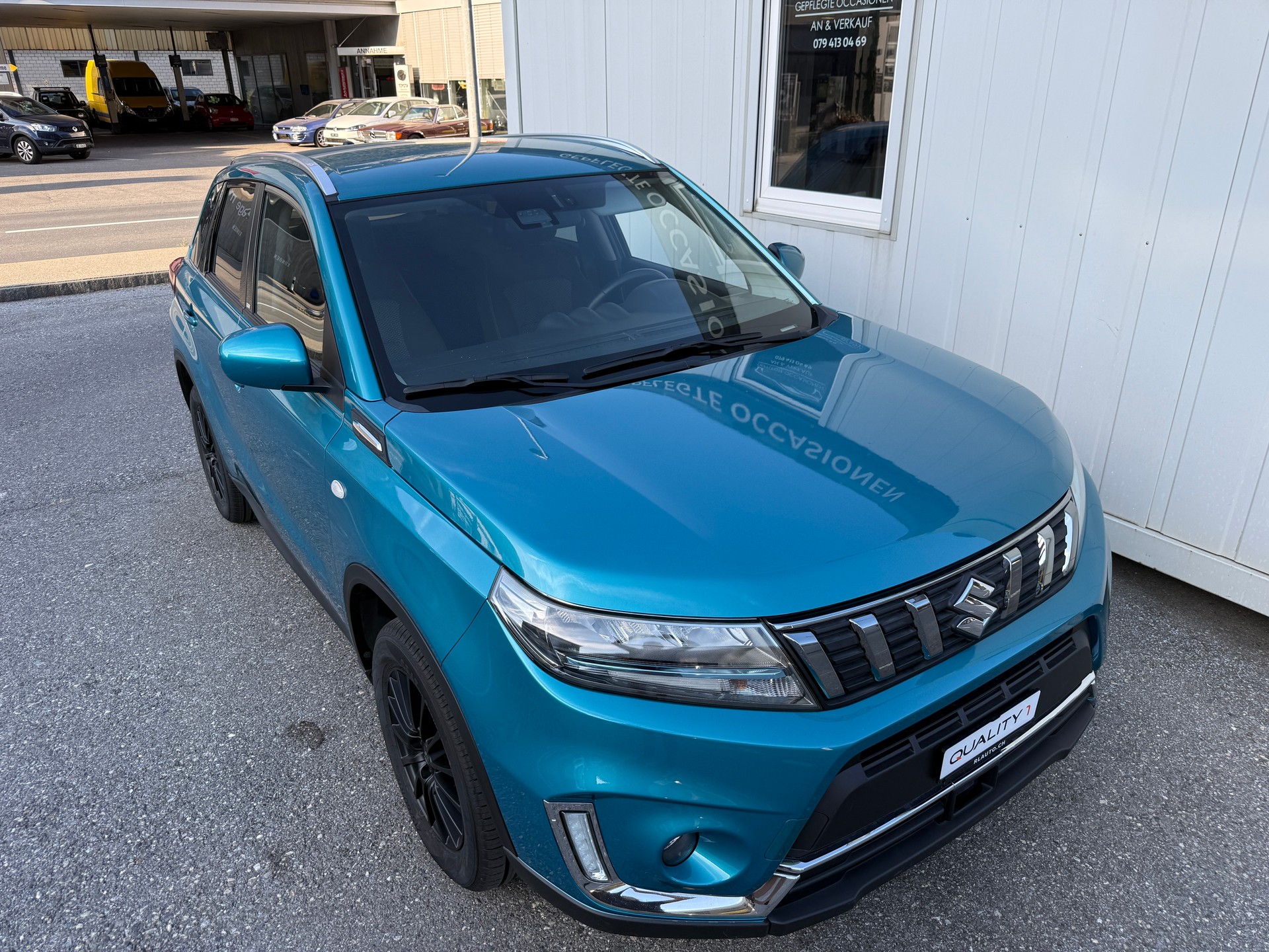 SUZUKI Vitara 1.4 Boosterjet Compact Top Hybrid-showroom-element-1