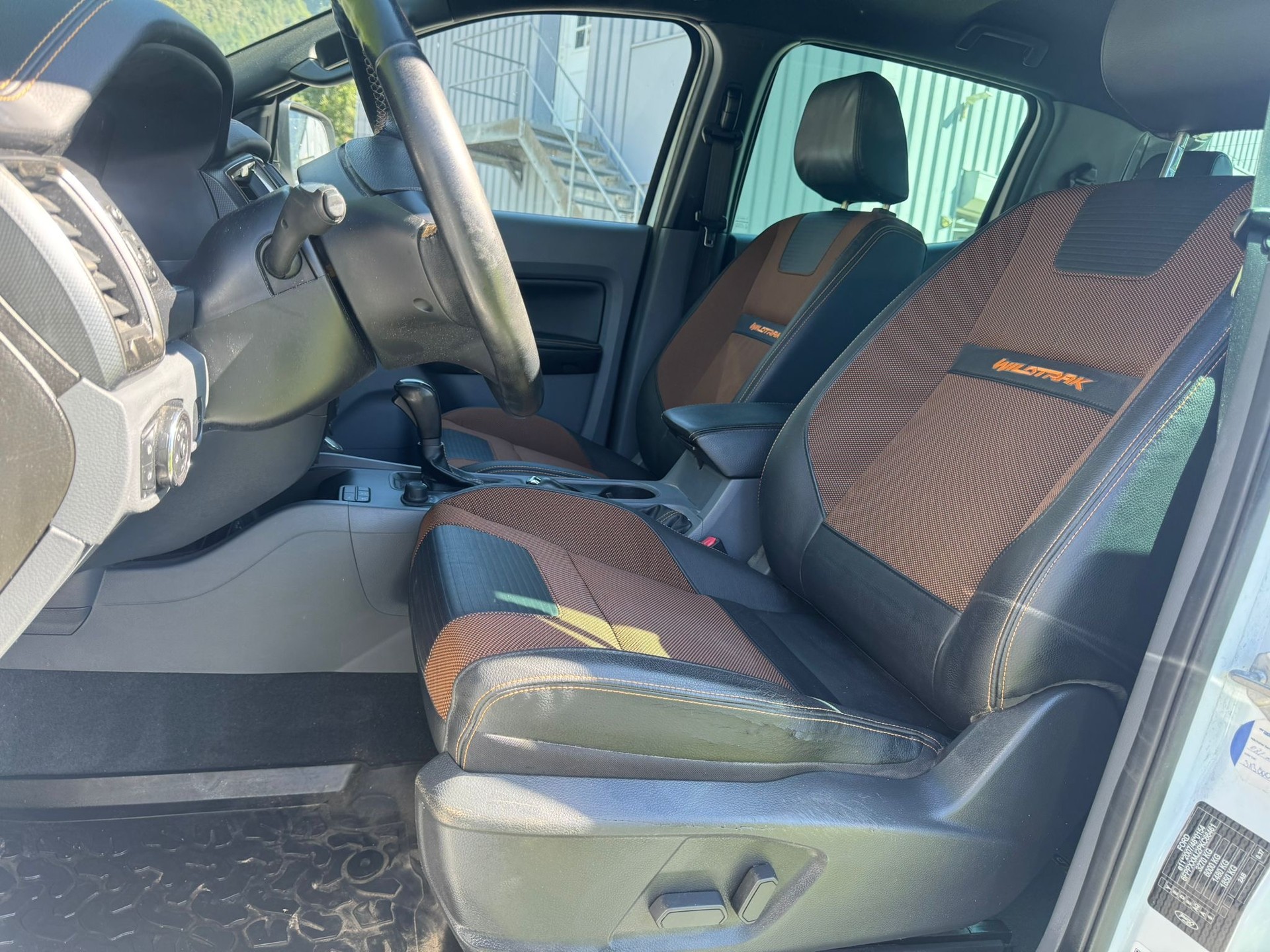 FORD Ranger Wildtrak 3.2 TDCi 4x4 A-image-15