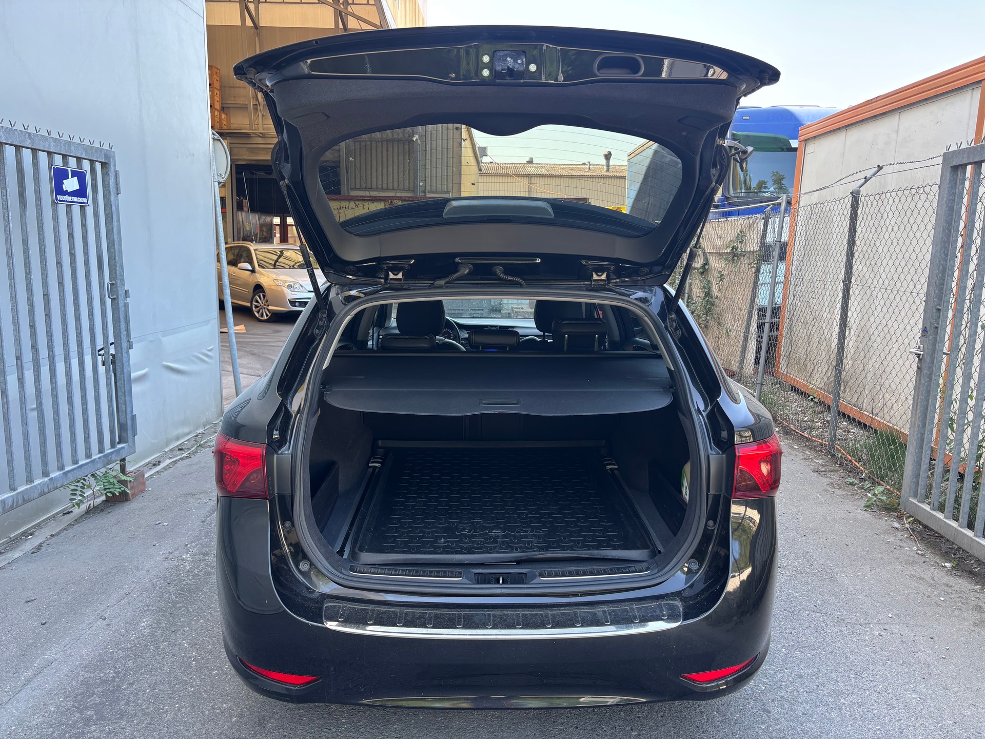TOYOTA 2.0 CDTI-image-6