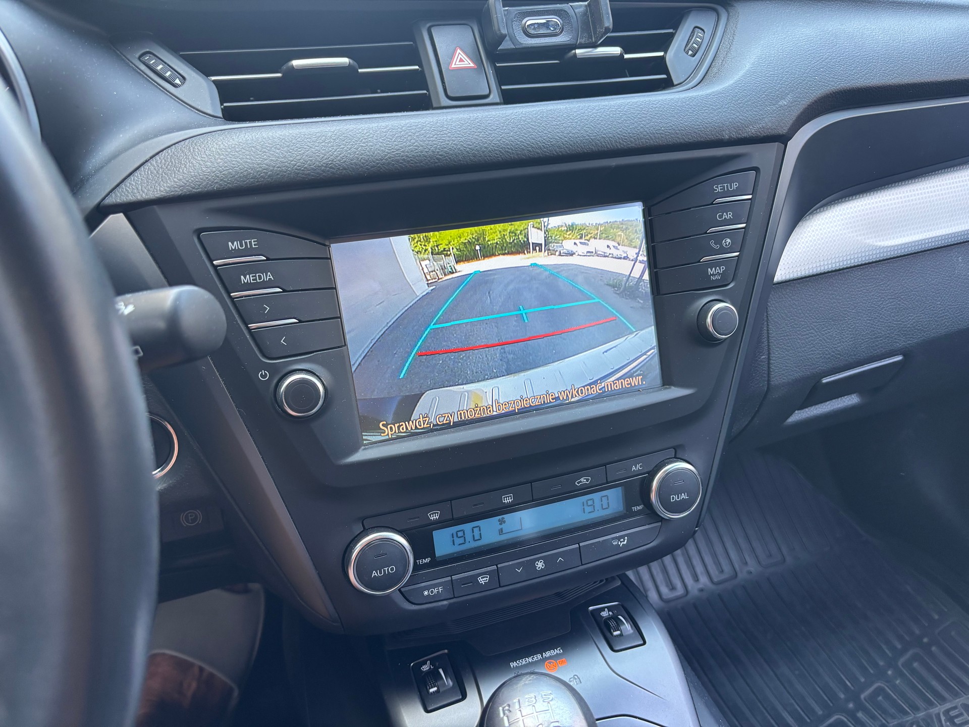 TOYOTA 2.0 CDTI-image-12