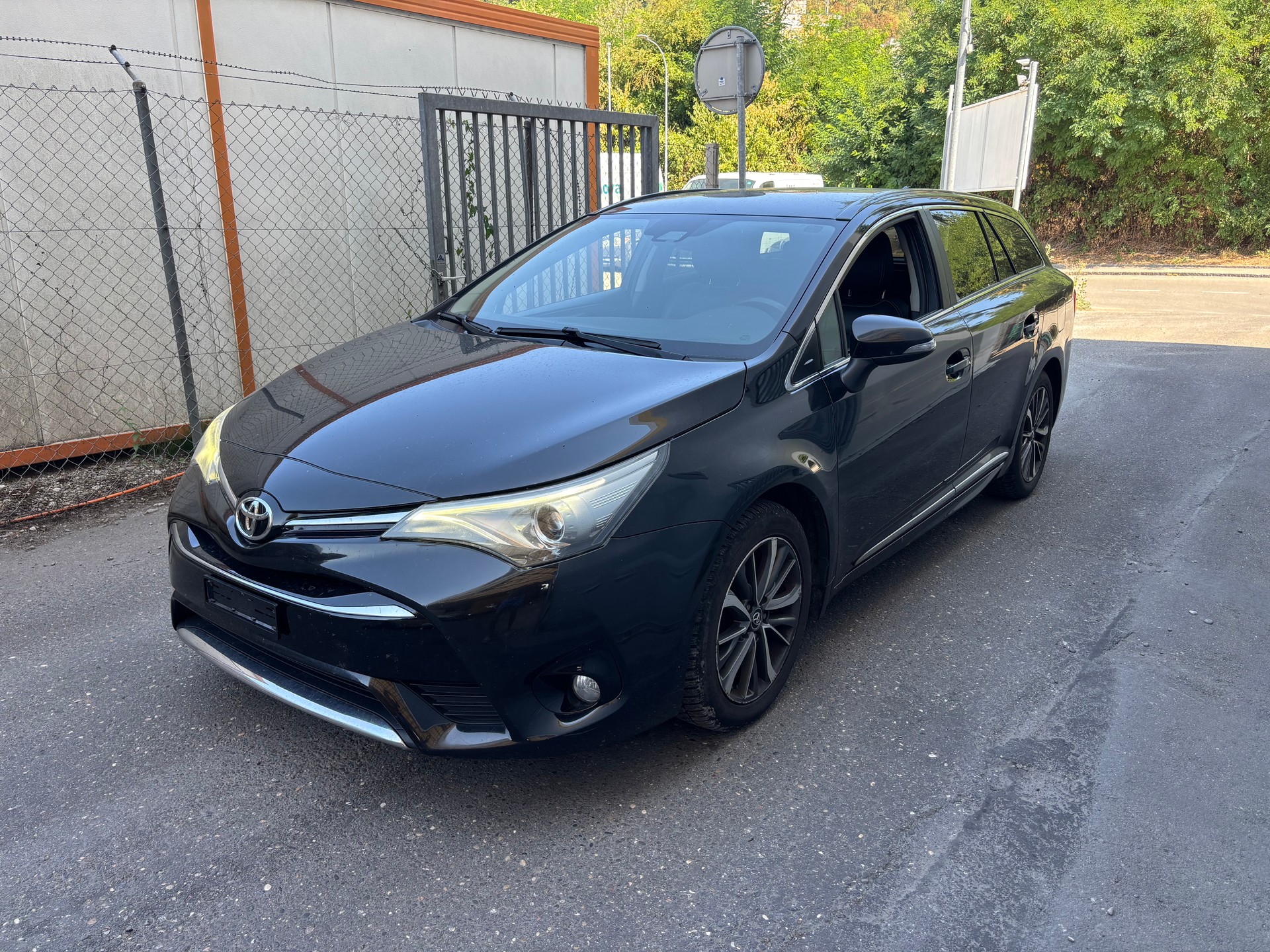 TOYOTA 2.0 CDTI