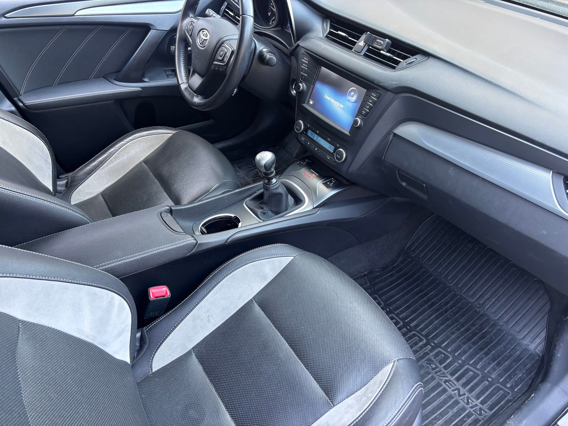 TOYOTA 2.0 CDTI-image-7