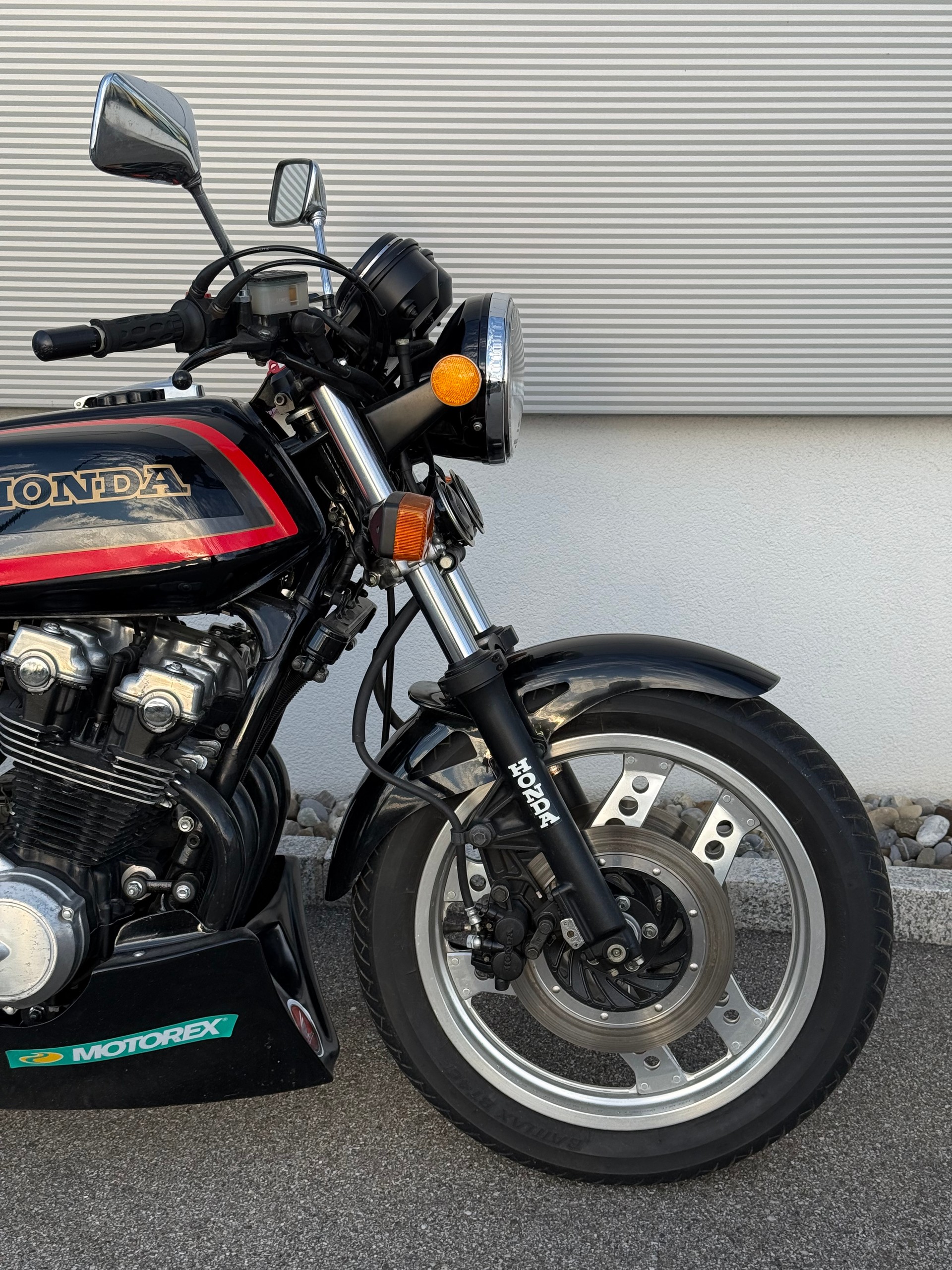 HONDA CB 900 F-image-3