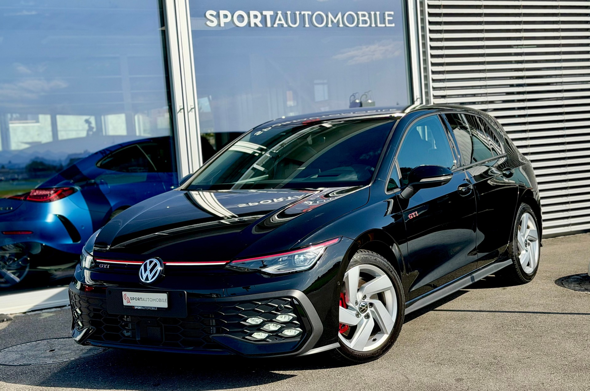 VW Golf 2.0 TSI GTI DSG *CH Fahrzeug*-showroom-element-2
