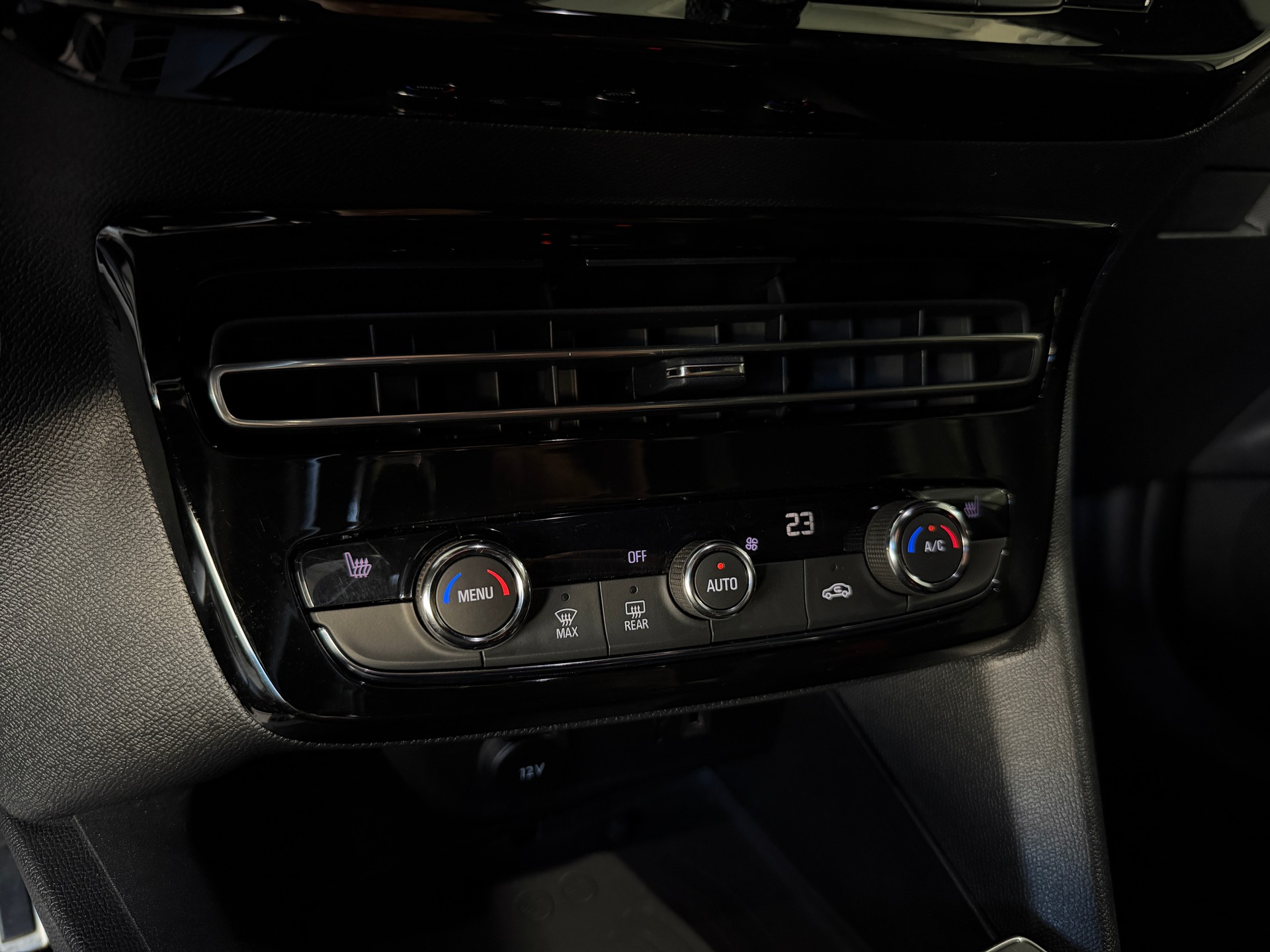 OPEL Mokka 1.2 Direct Injection Turbo GS Line Aut. (CH)-image-12