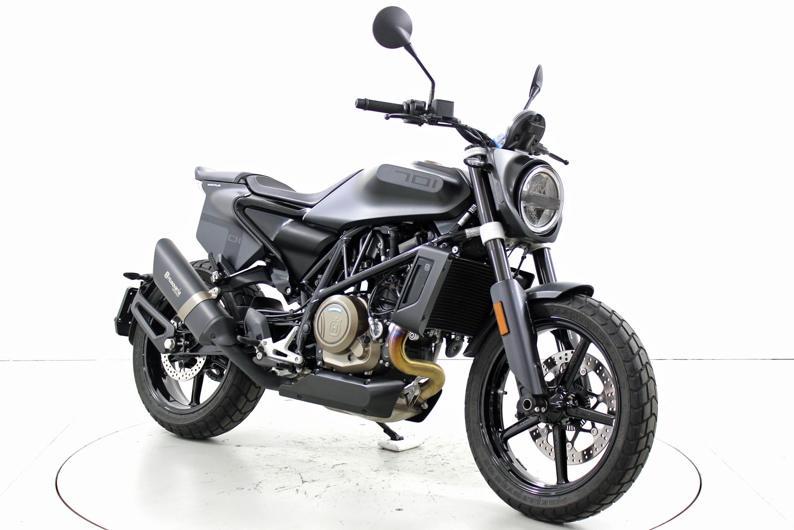 HUSQVARNA Svartpilen 701 ABS-image-1