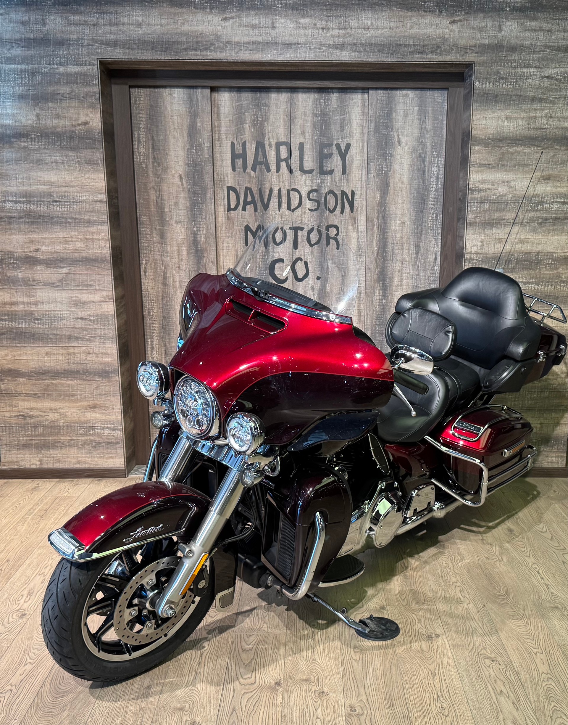 HARLEY-DAVIDSON FLHTK Electra Glide Ultra Limited-image-2